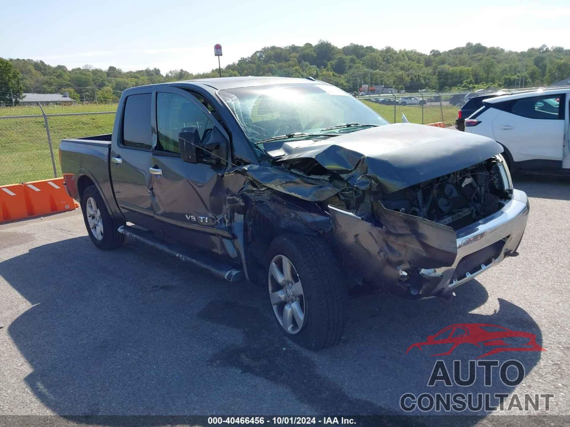 NISSAN TITAN 2010 - 1N6AA0EC4AN307404