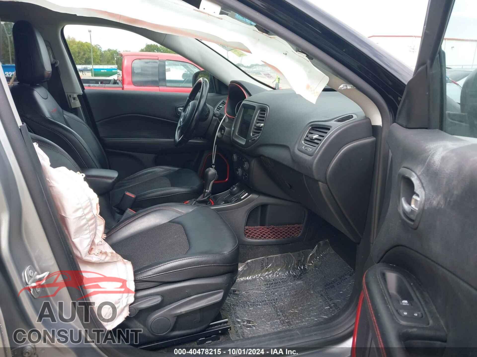 JEEP COMPASS 2020 - 3C4NJDDB2LT166677