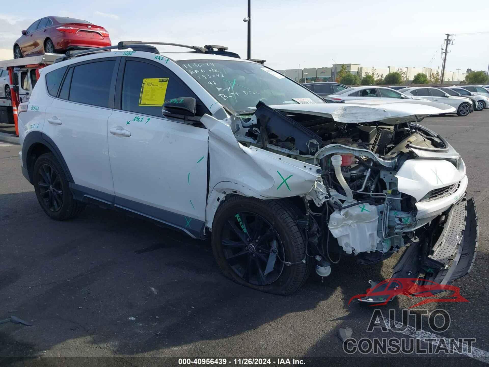 TOYOTA RAV4 2018 - 2T3WFREV4JW458008