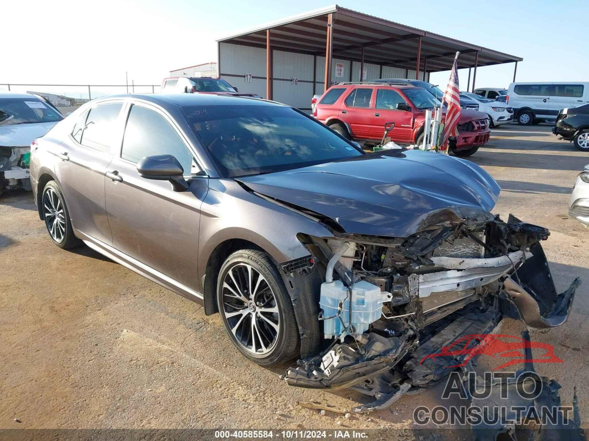 TOYOTA CAMRY 2020 - 4T1G11AKXLU352366