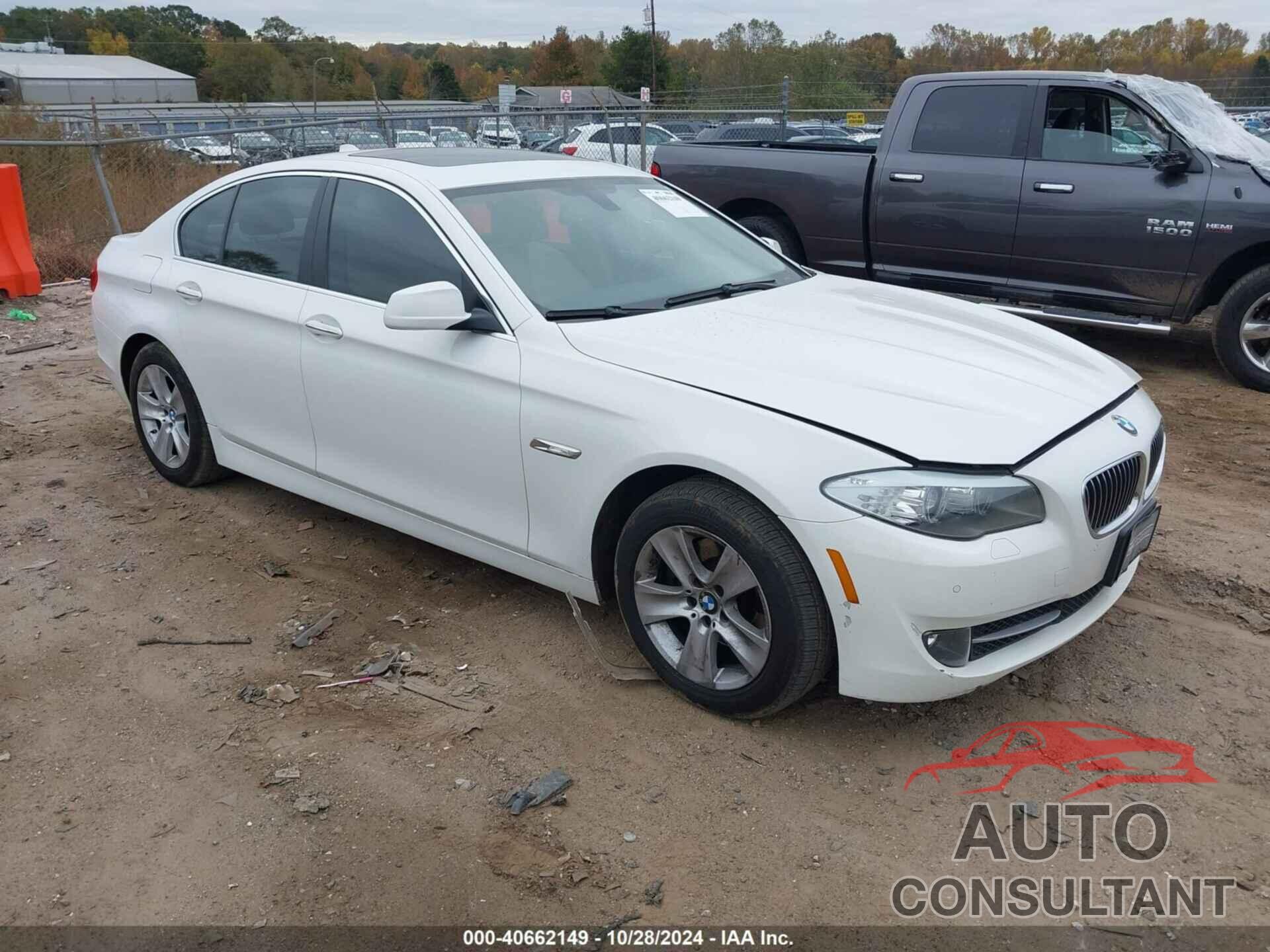BMW 528I 2013 - WBAXG5C5XDDY33072