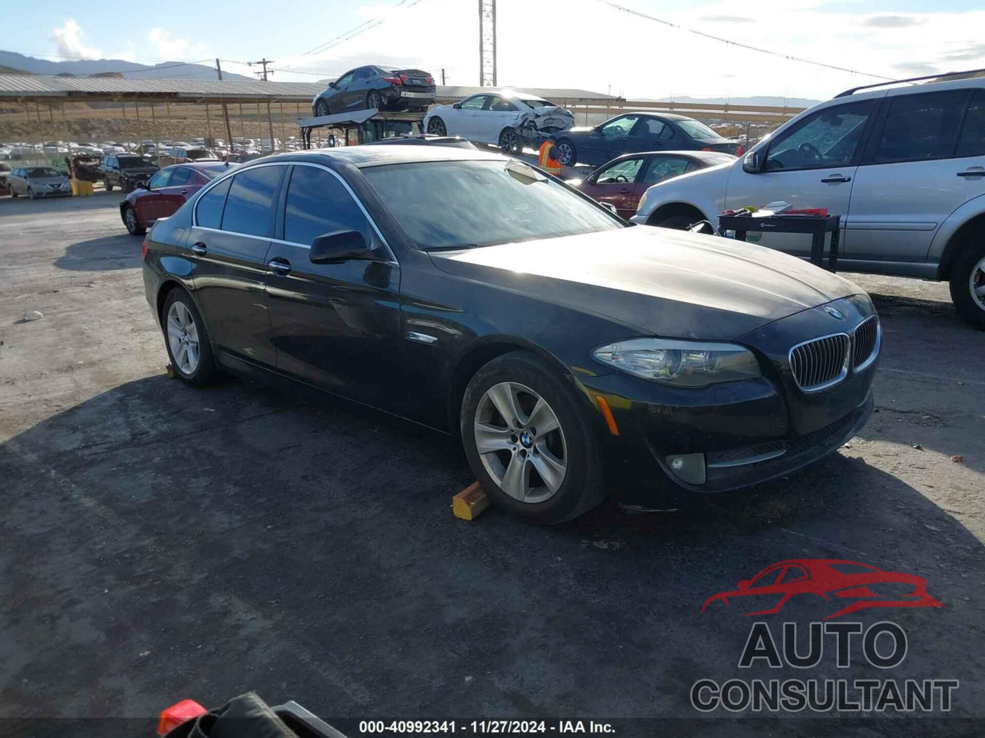 BMW 528I 2011 - WBAFR1C56BC740132