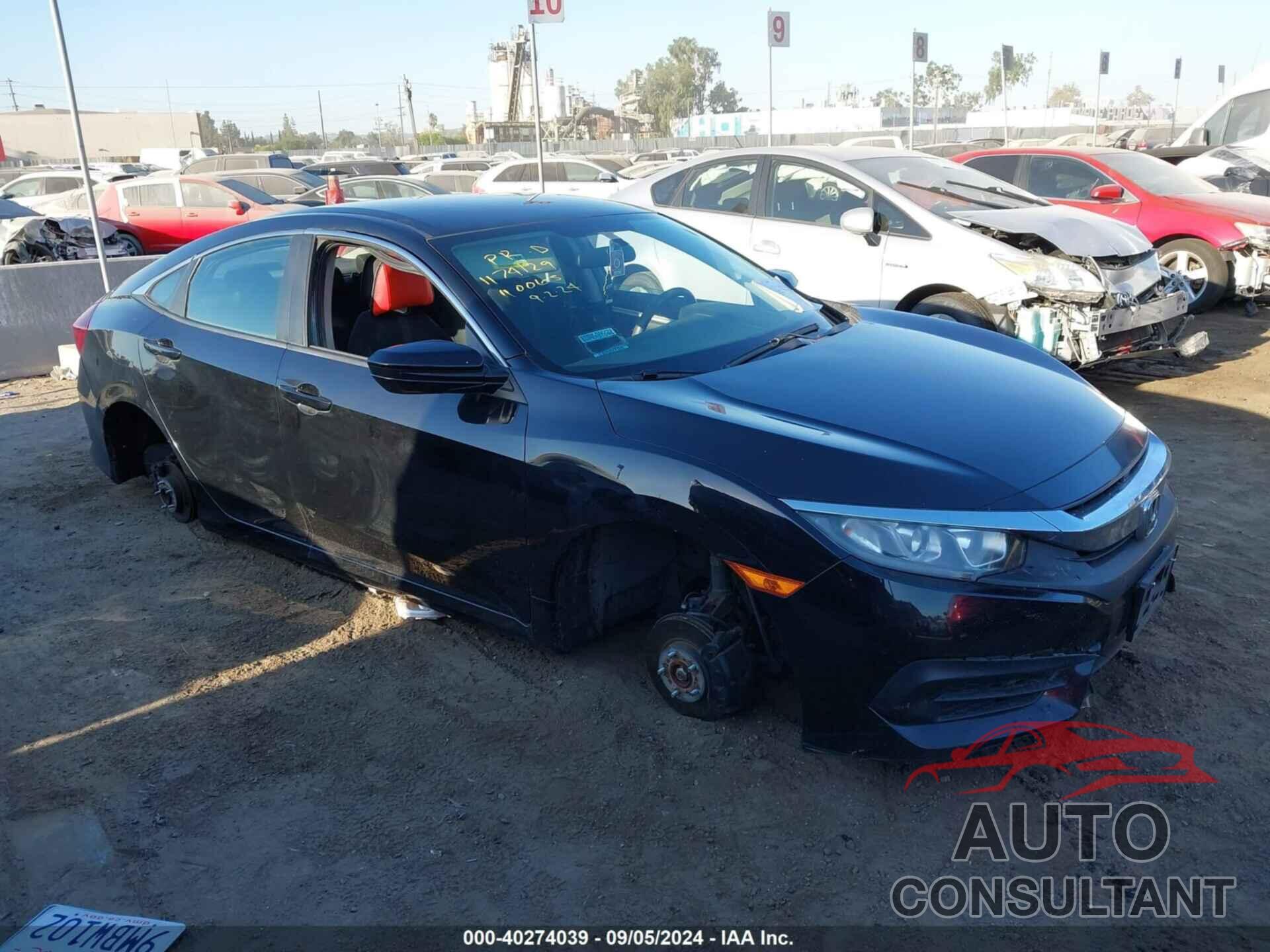 HONDA CIVIC 2018 - 2HGFC2F57JH534384