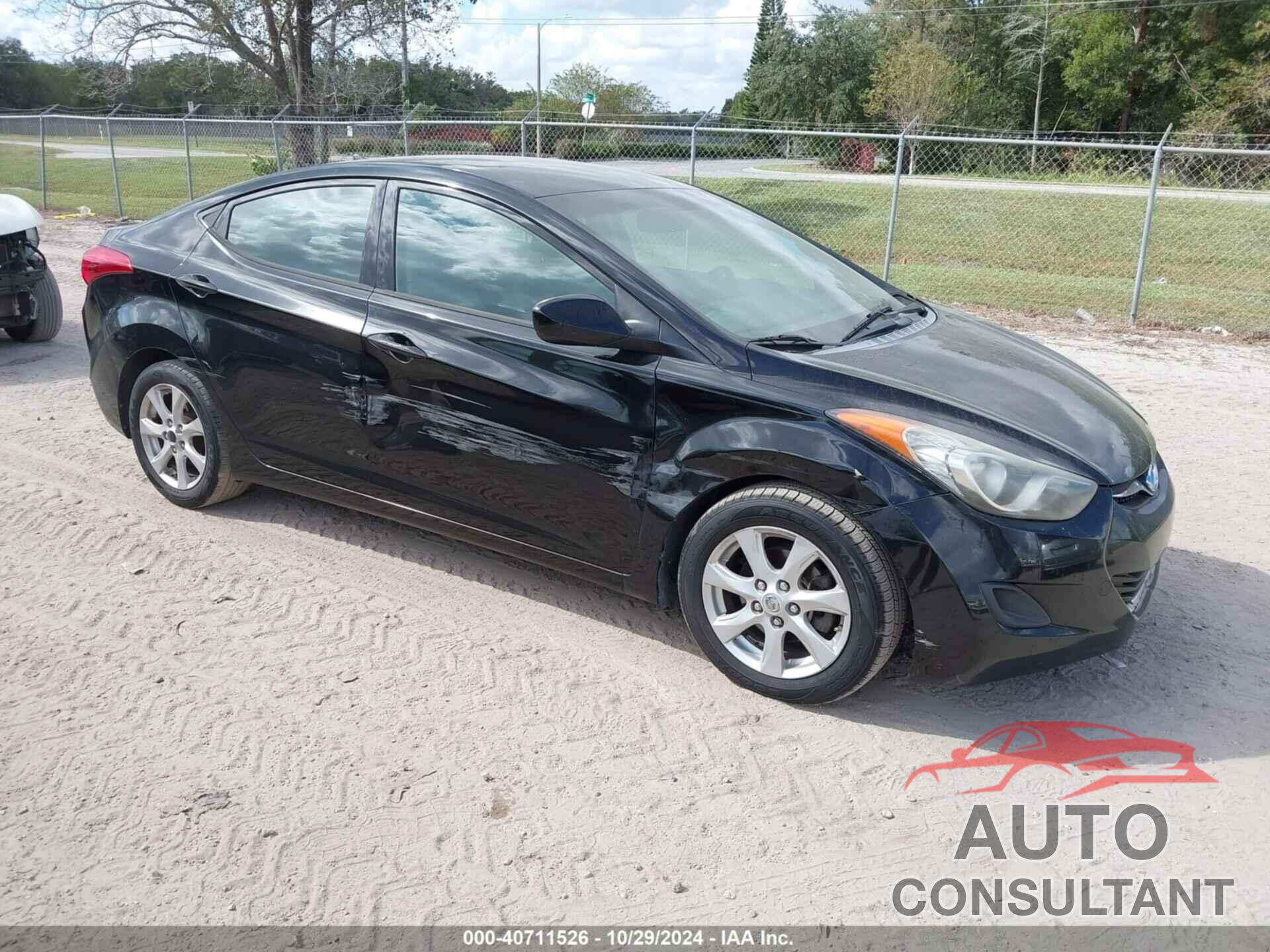 HYUNDAI ELANTRA 2013 - KMHDH4AE4DU646633