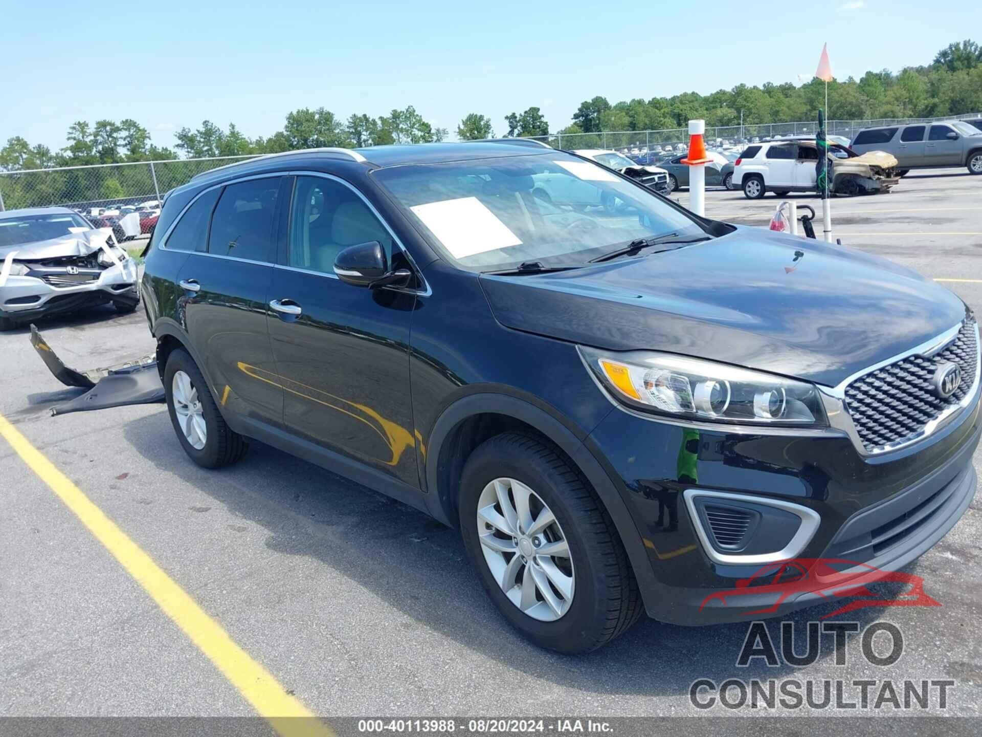 KIA SORENTO 2018 - 5XYPG4A39JG395009