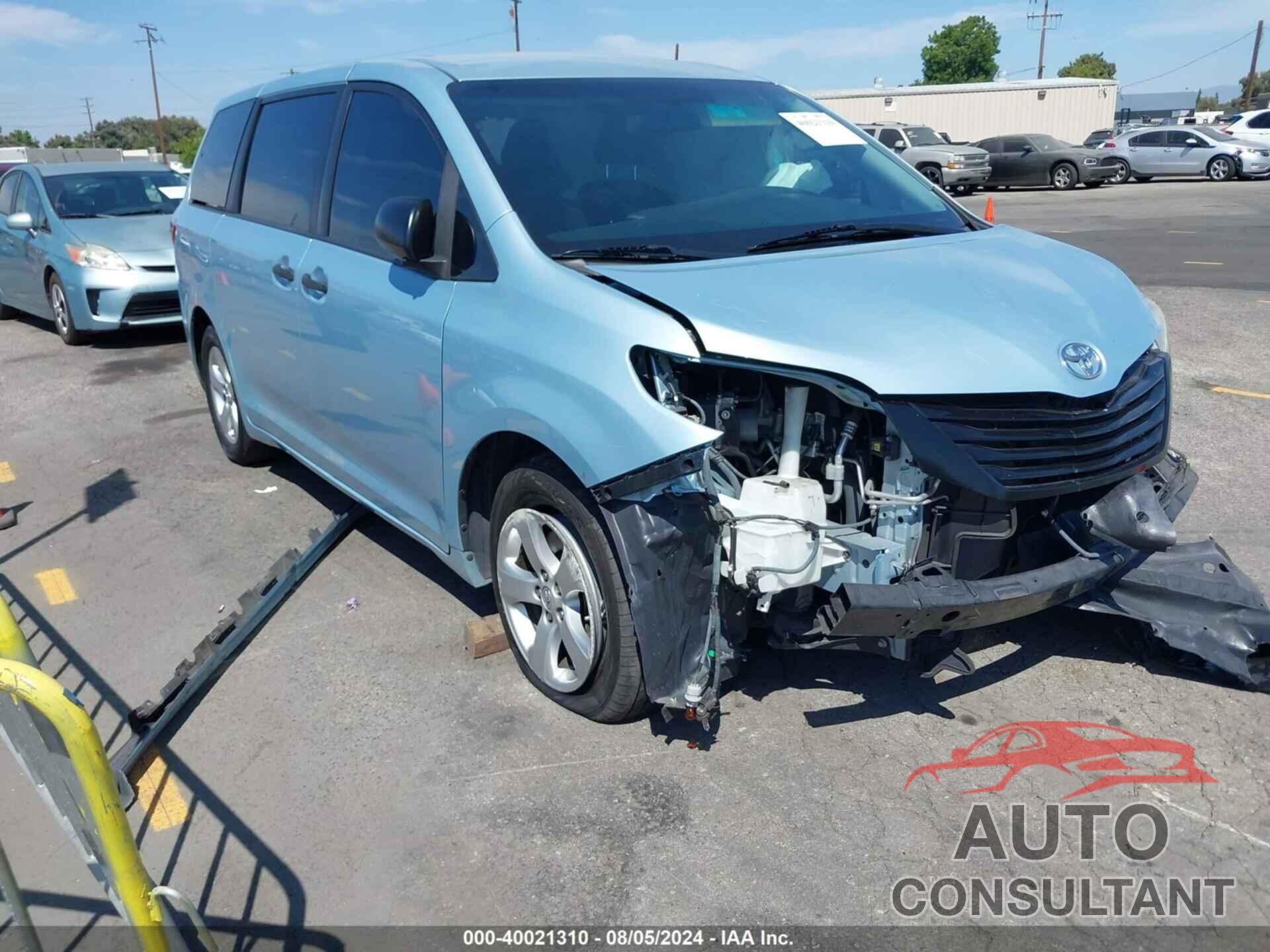 TOYOTA SIENNA 2017 - 5TDZZ3DC1HS823211