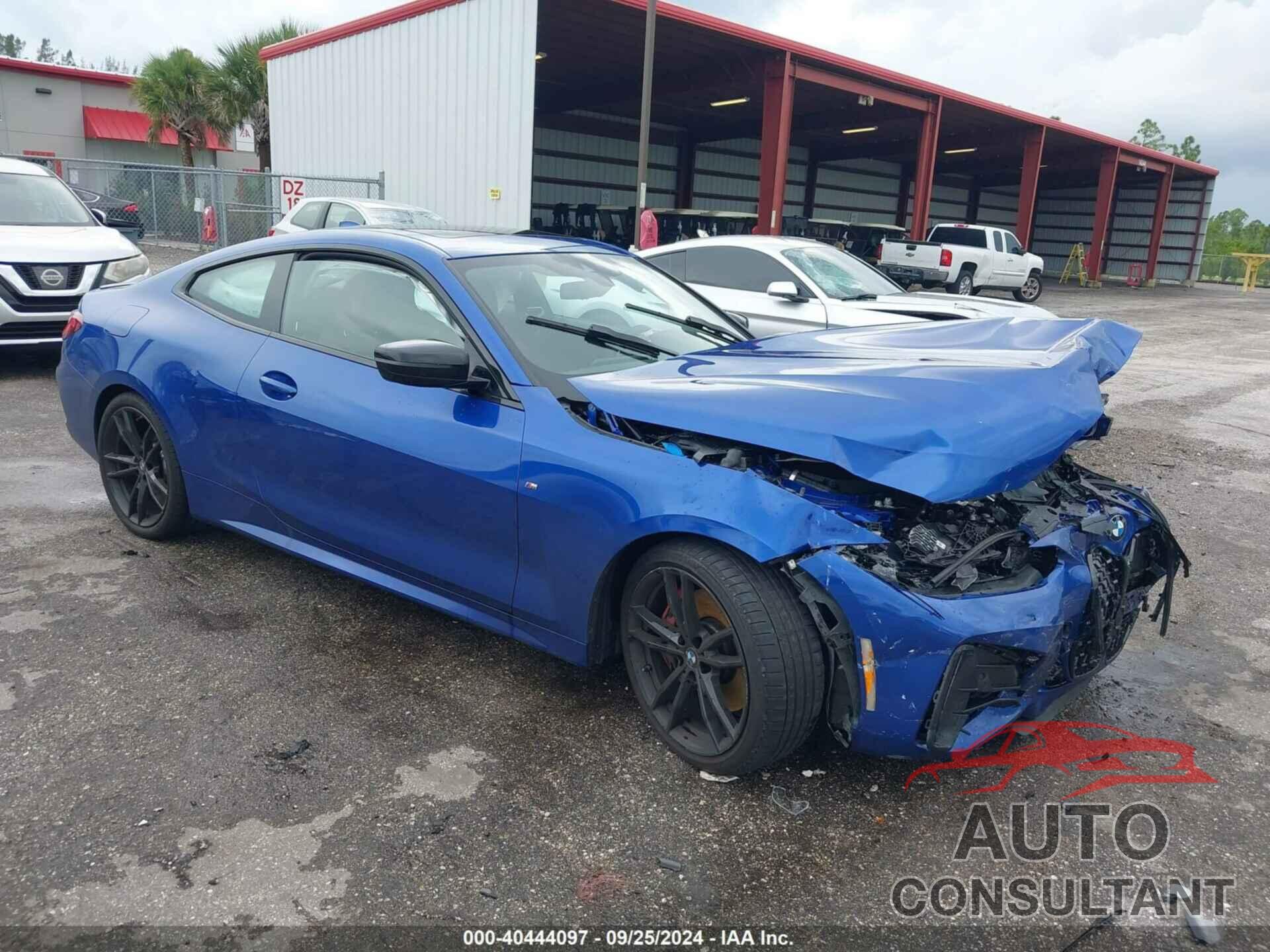 BMW M440I 2023 - WBA83AP0XPCM27861