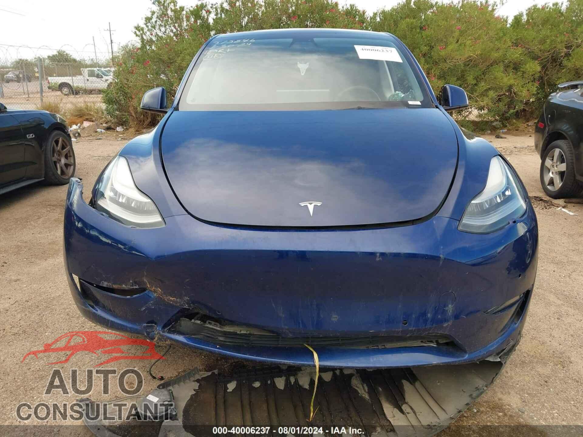 TESLA MODEL Y 2021 - 5YJYGDEE0MF138056