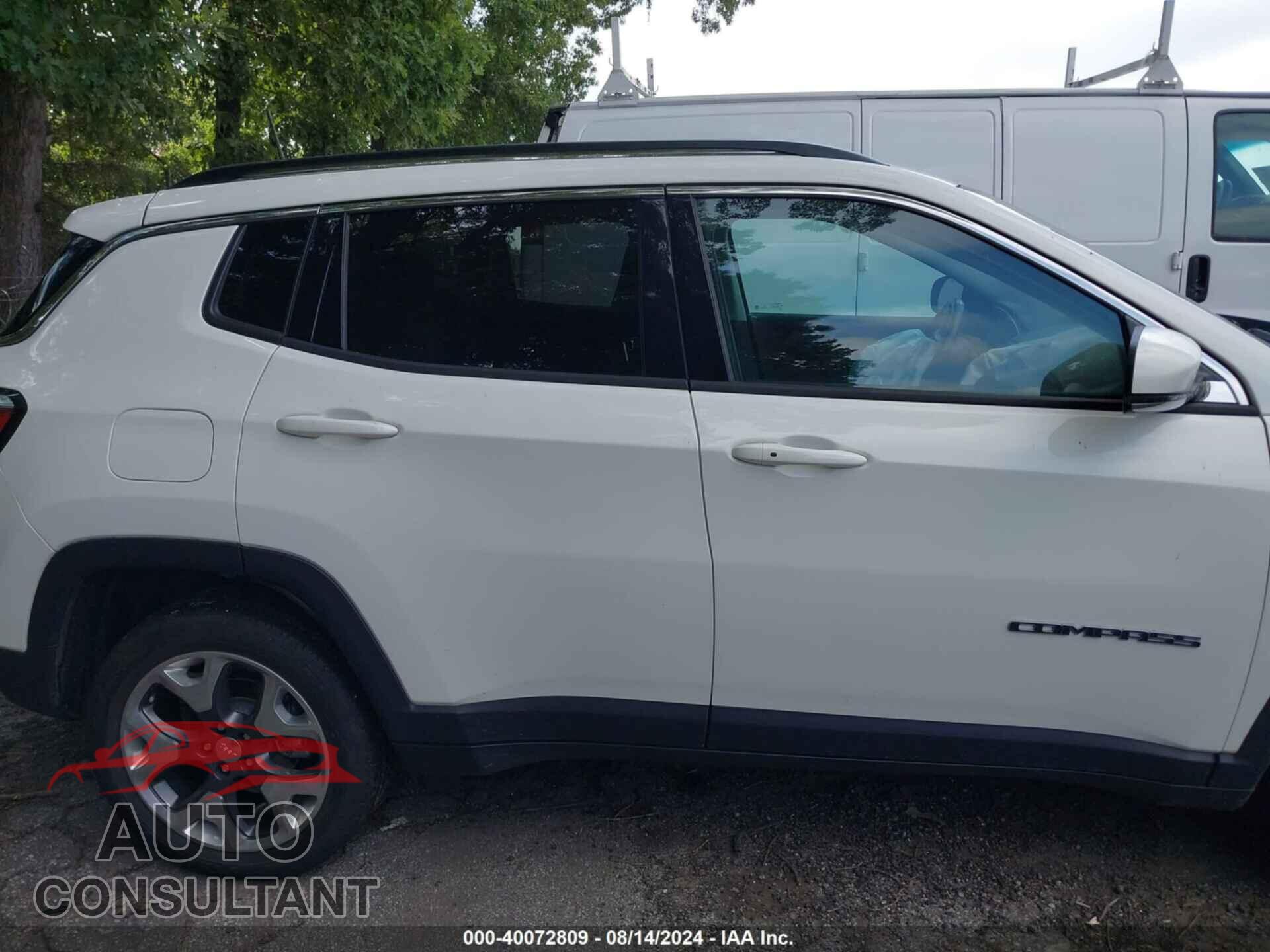 JEEP COMPASS 2021 - 3C4NJDCB1MT528484
