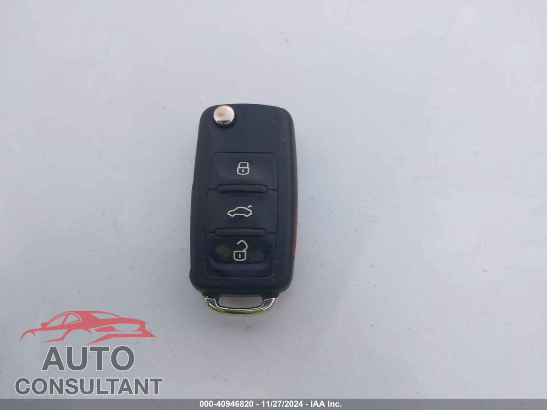 VOLKSWAGEN JETTA 2017 - 3VWDB7AJ0HM339505