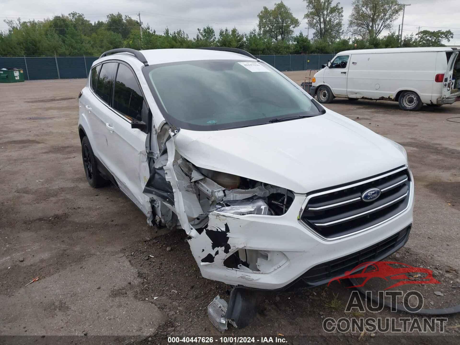 FORD ESCAPE 2018 - 1FMCU9HD0JUB39595