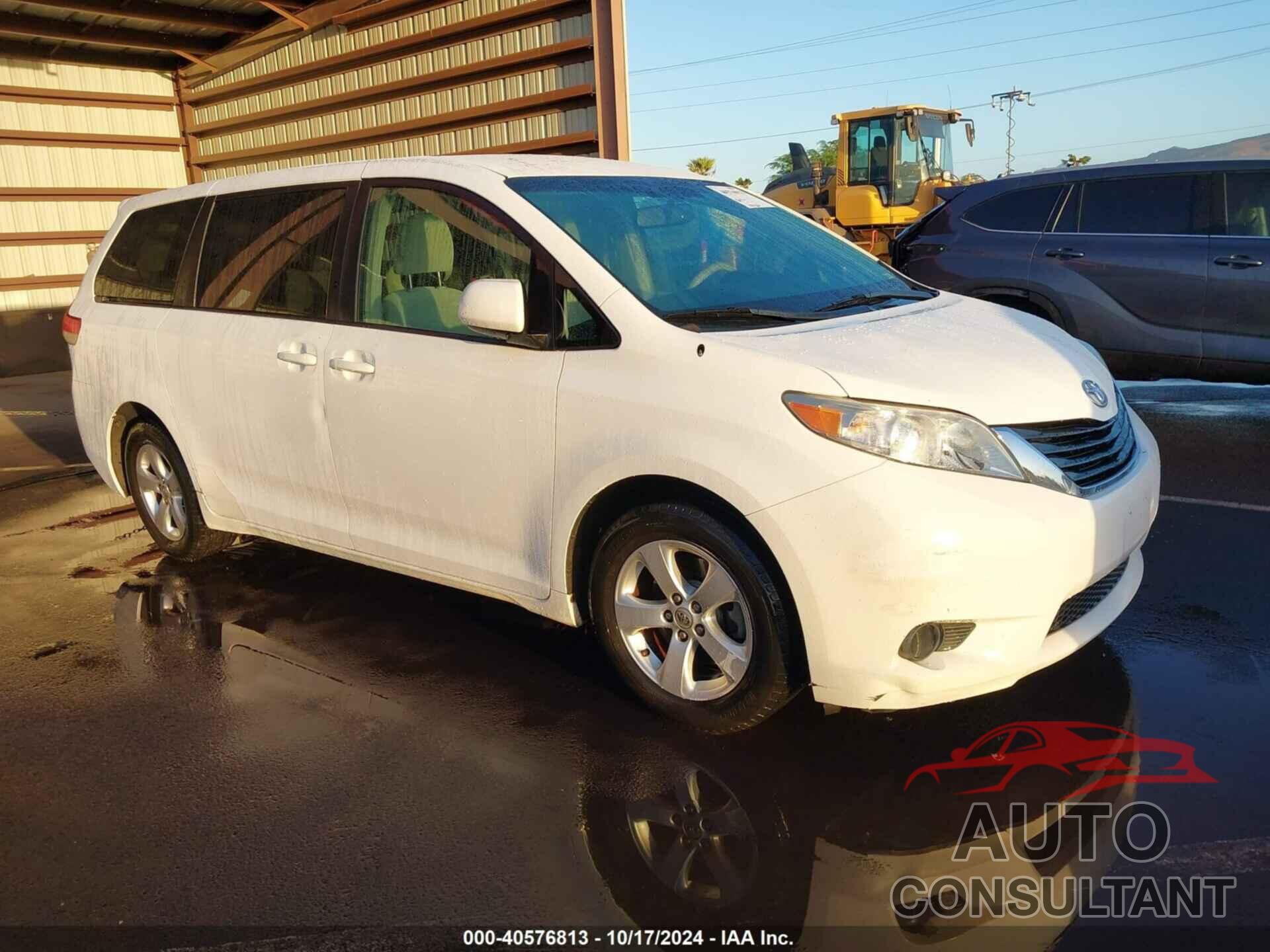 TOYOTA SIENNA 2013 - 5TDKK3DC4DS317128