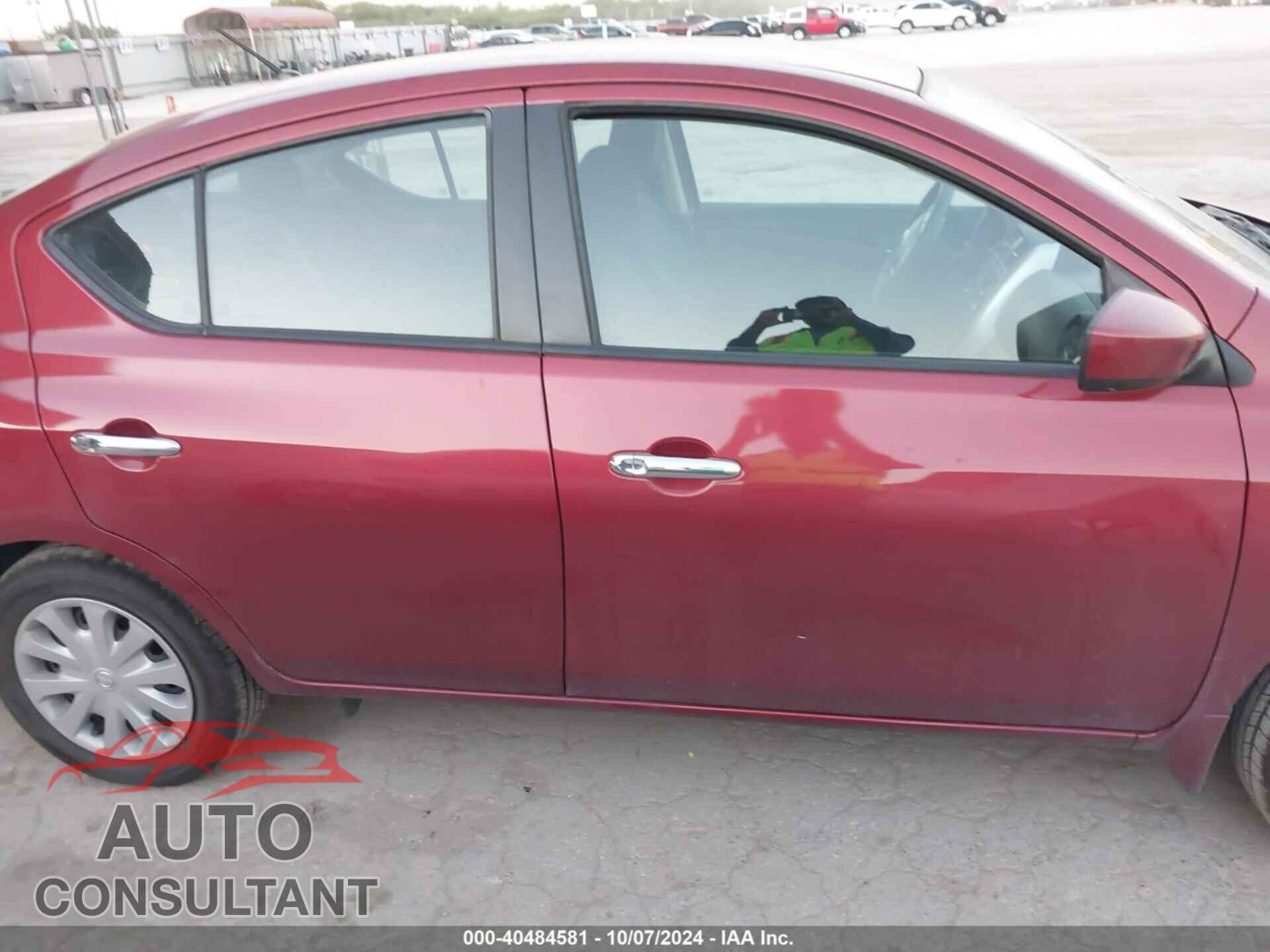 NISSAN VERSA 2017 - 3N1CN7AP3HL902355