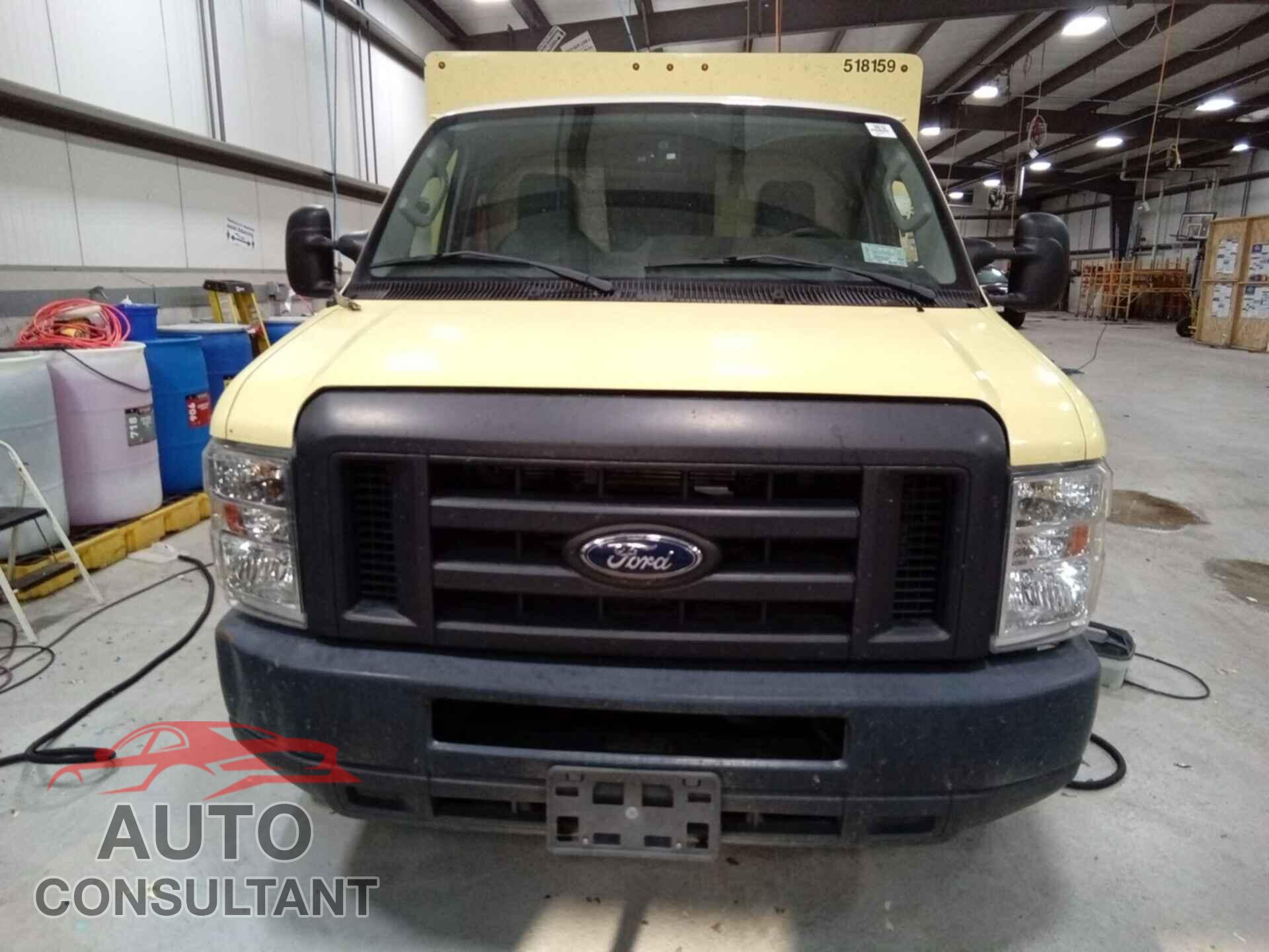 FORD ECONOLINE 2018 - 1FDXE4FS2JDC17765