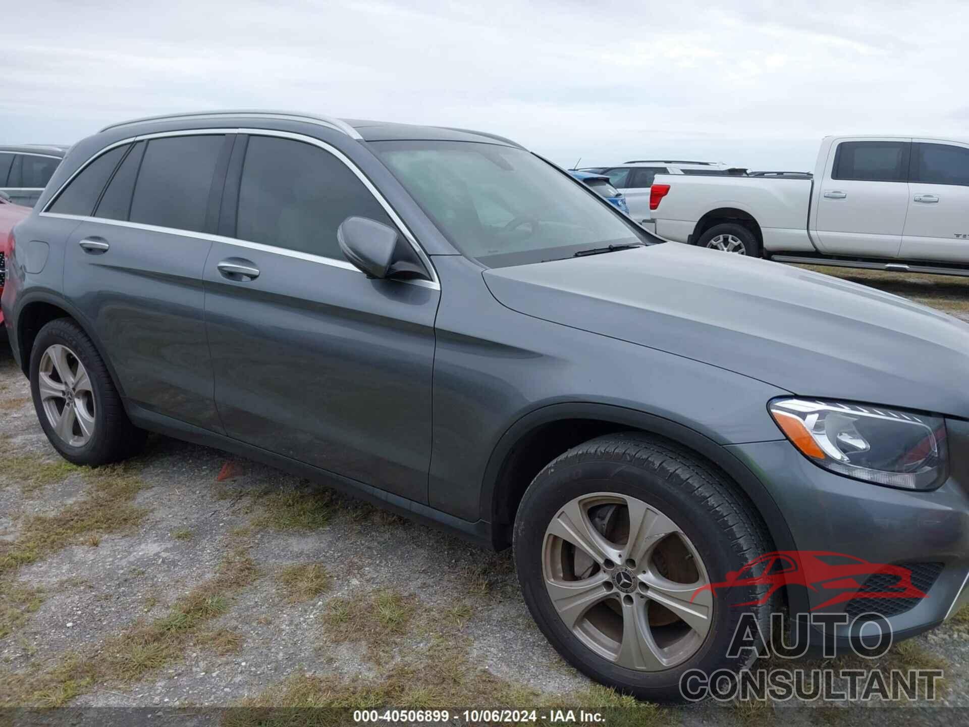 MERCEDES-BENZ GLC 2018 - WDC0G4JB5JV061572