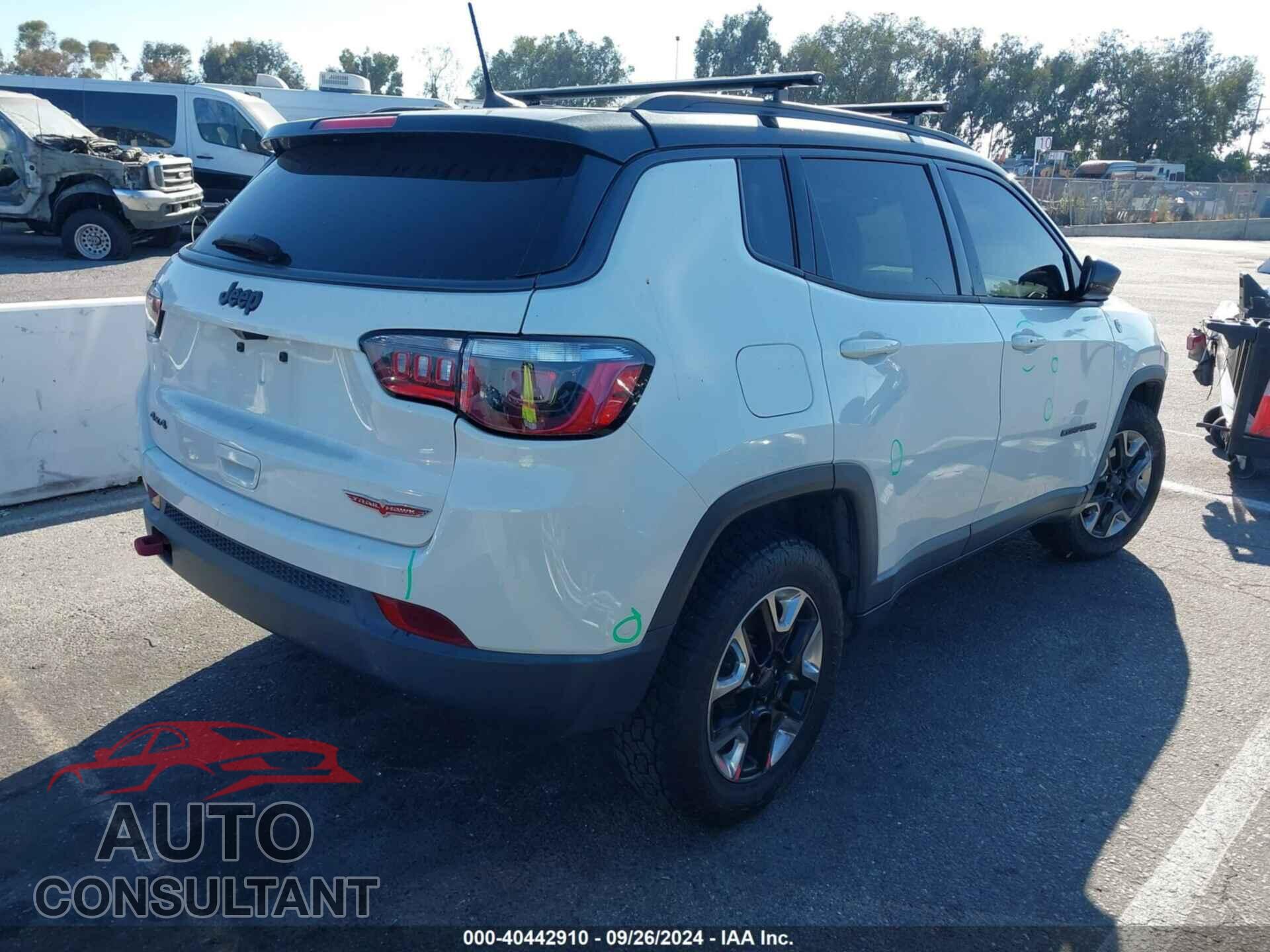 JEEP COMPASS 2018 - 3C4NJDDB0JT144836