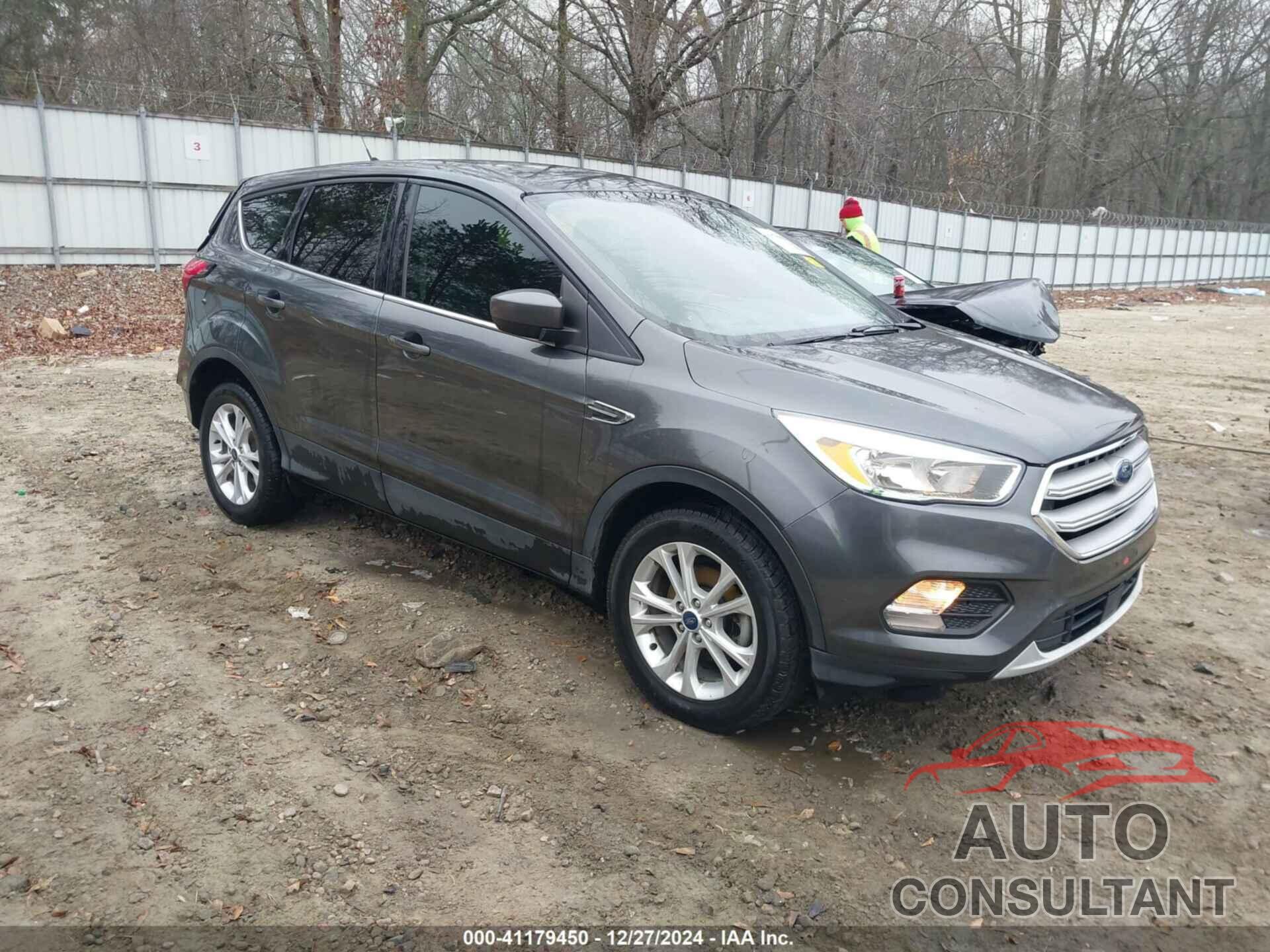 FORD ESCAPE 2019 - 1FMCU0GD0KUB81215