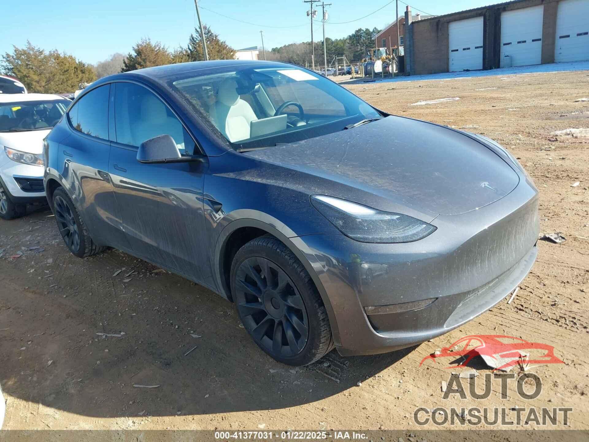 TESLA MODEL Y 2023 - 7SAYGDEE1PF886371