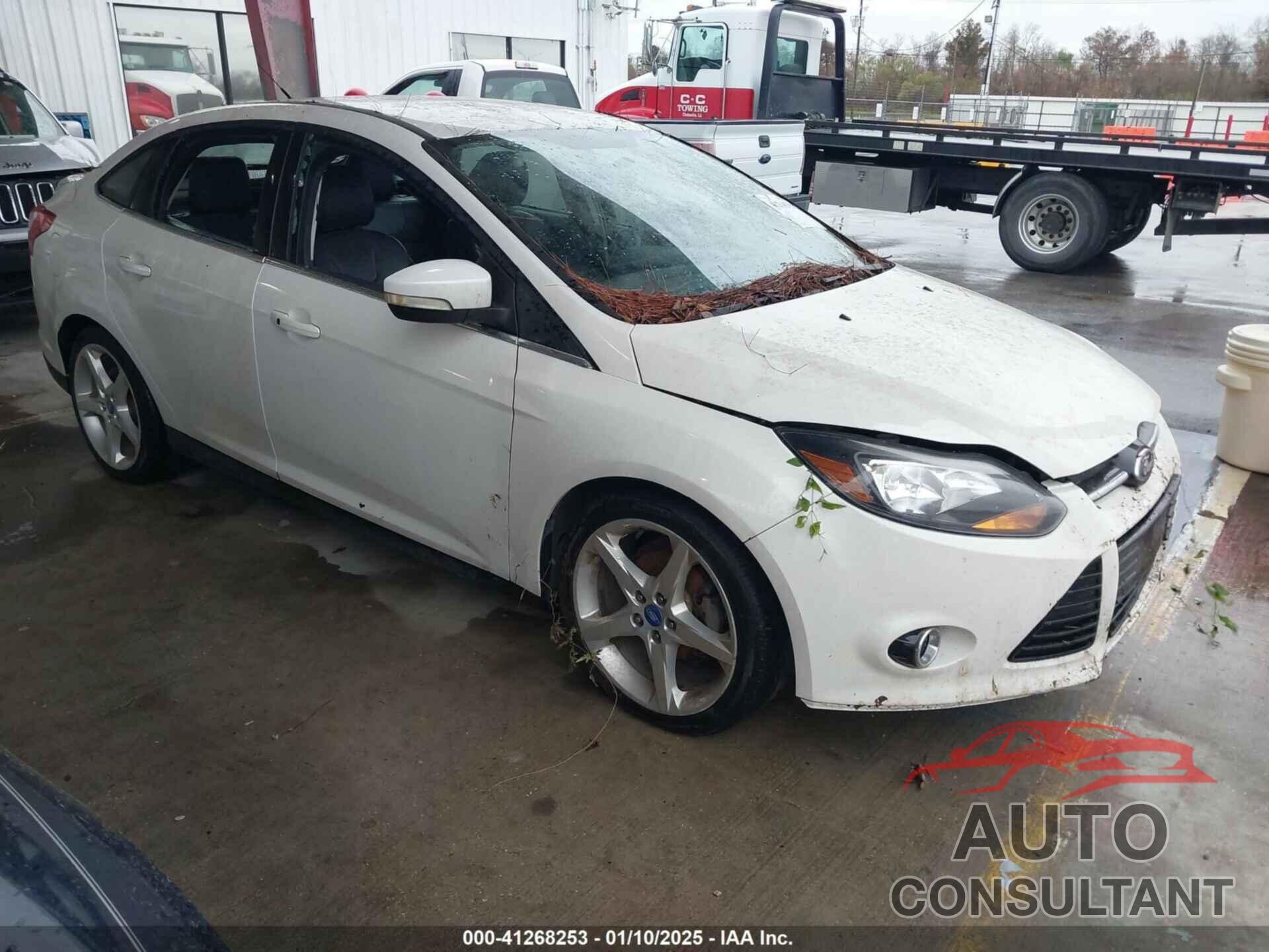 FORD FOCUS 2013 - 1FADP3J24DL263200