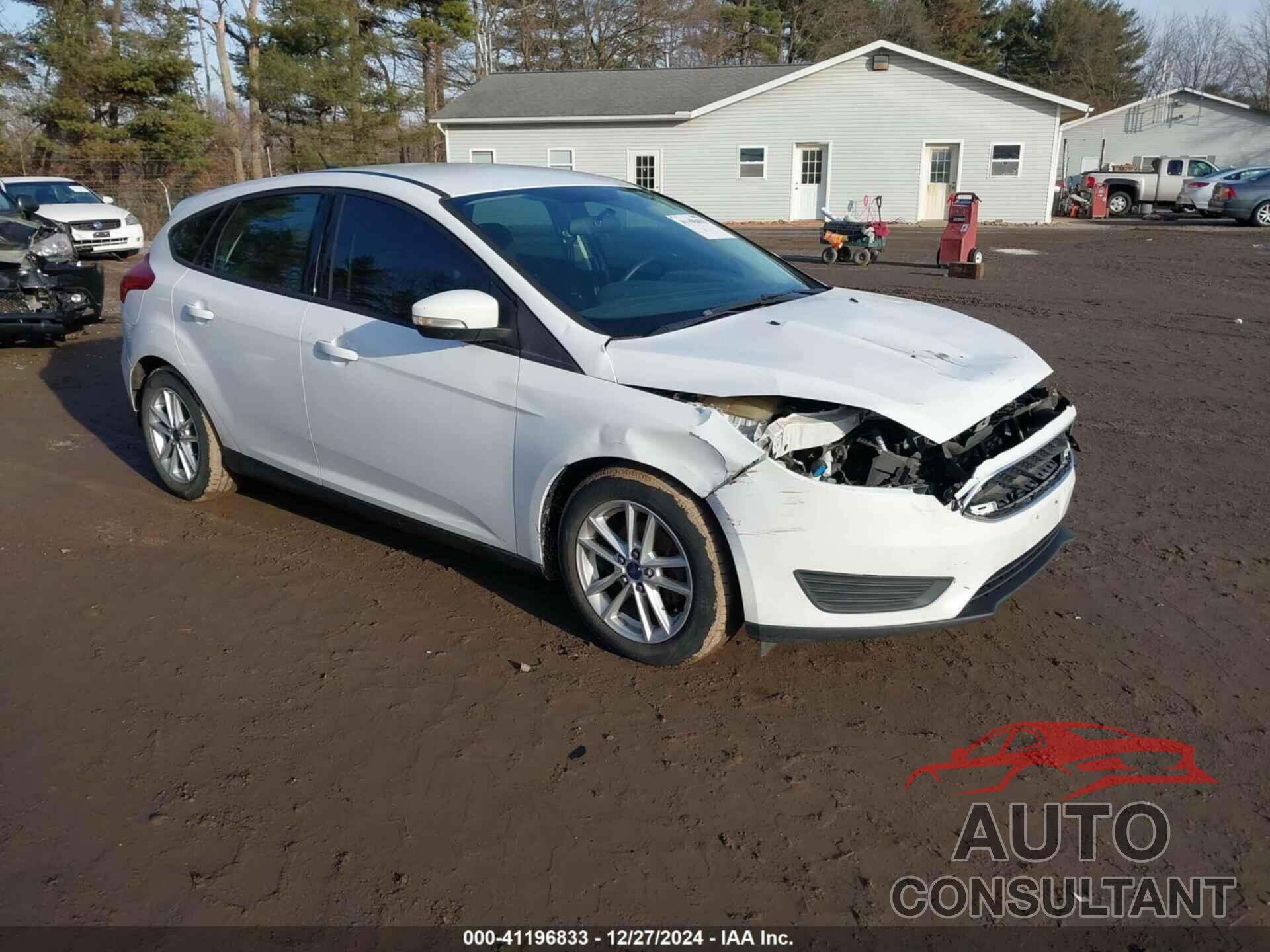 FORD FOCUS 2015 - 1FADP3K23FL286291