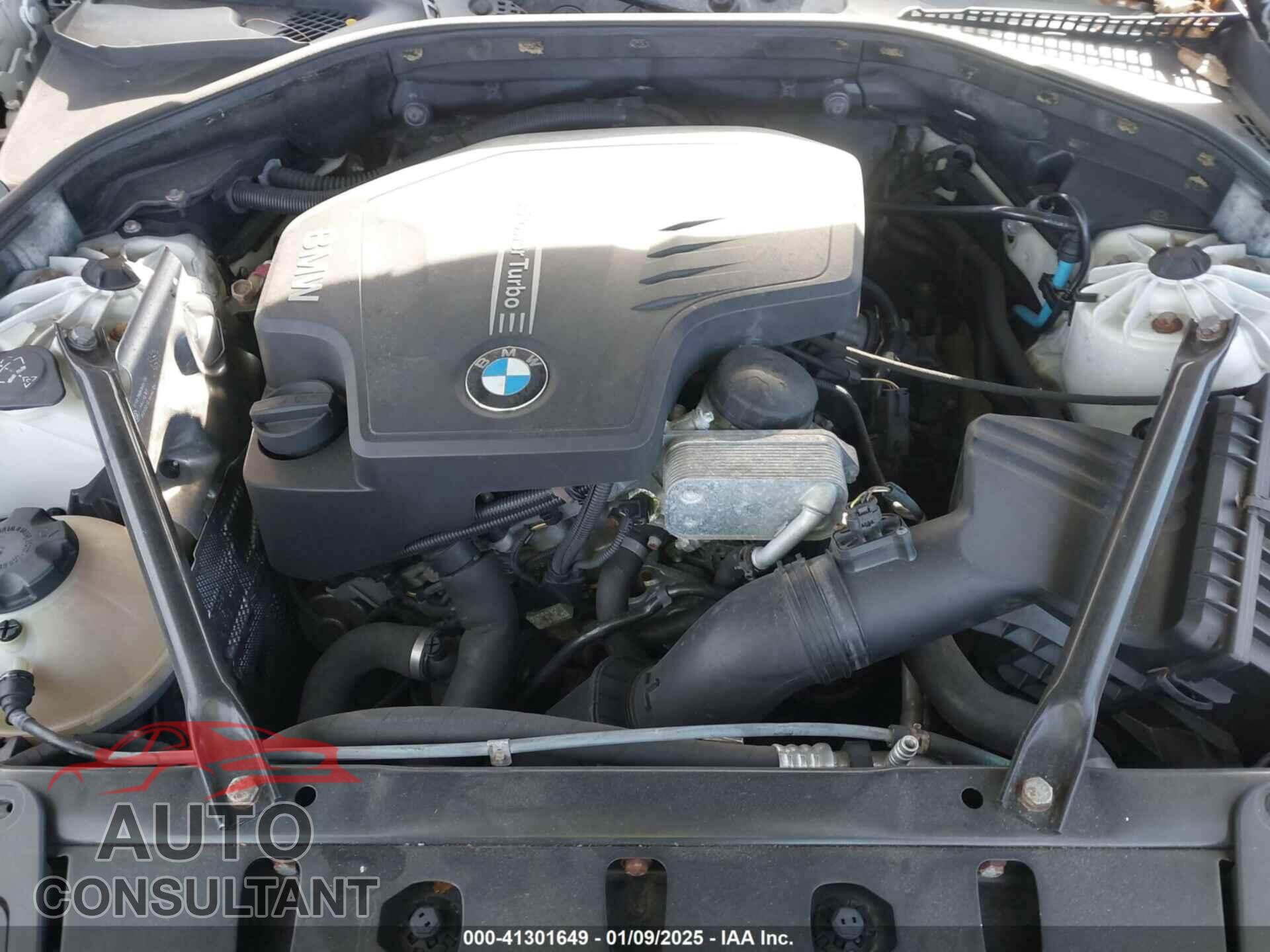 BMW 528I 2012 - WBAXH5C59CDW02238