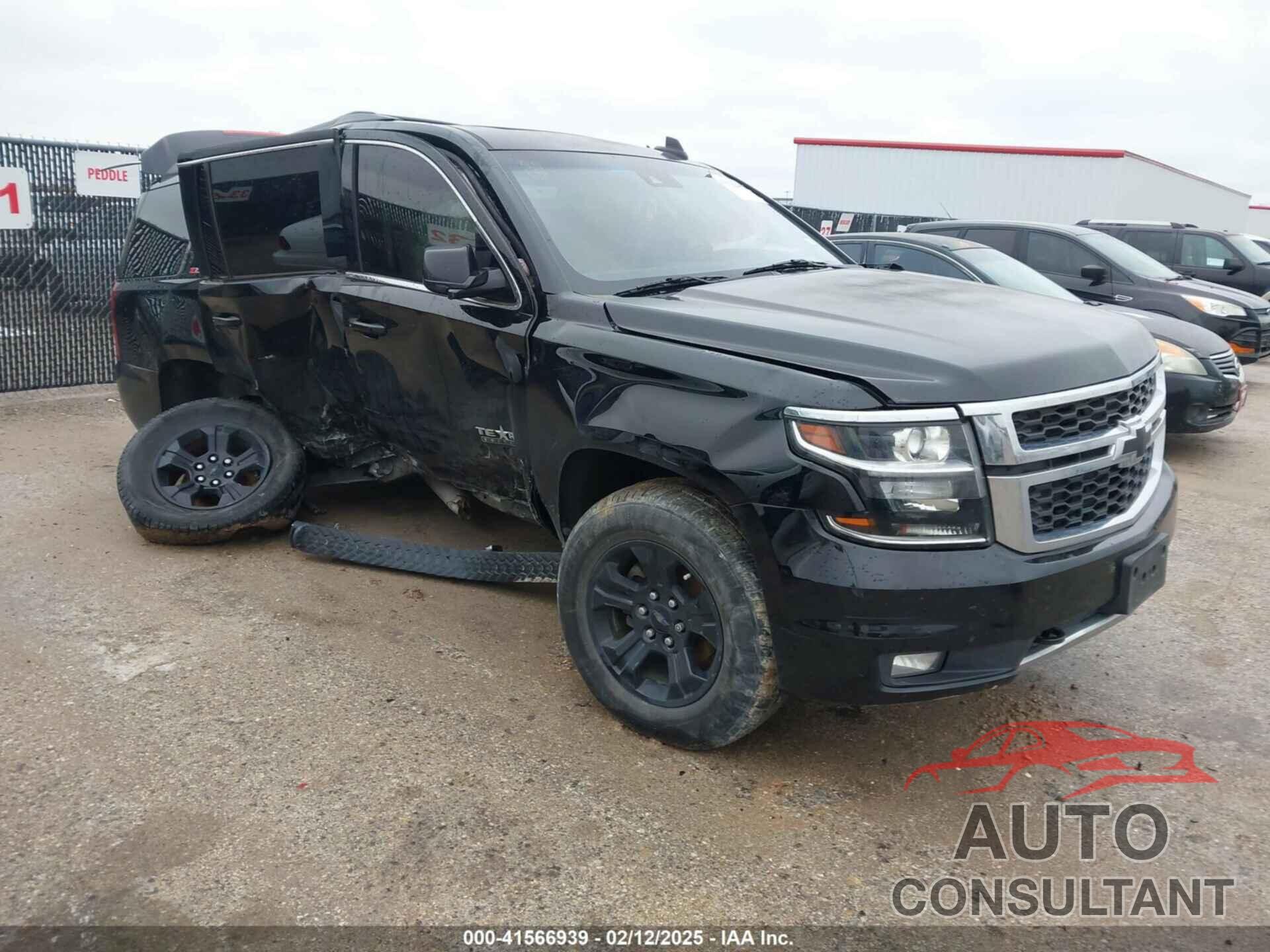 CHEVROLET TAHOE 2017 - 1GNSKBKC6HR348860