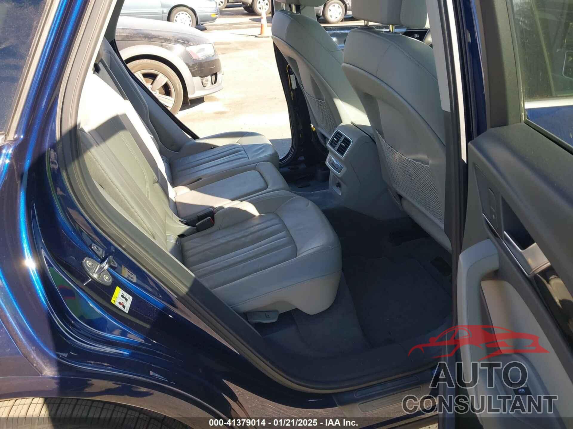AUDI Q5 2019 - WA1ANAFY6K2061010