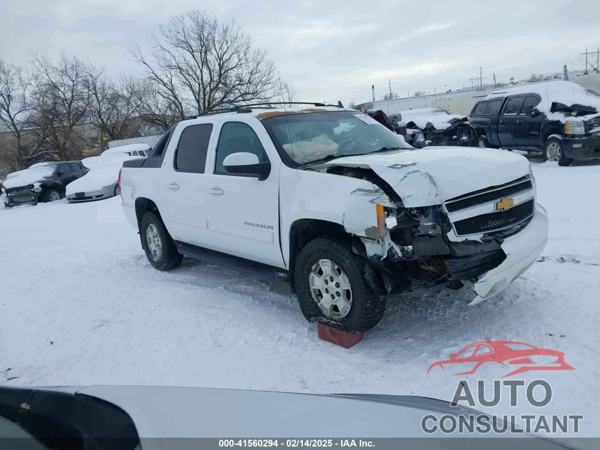 CHEVROLET AVALANCHE 1500 2012 - 3GNTKFE77CG206844
