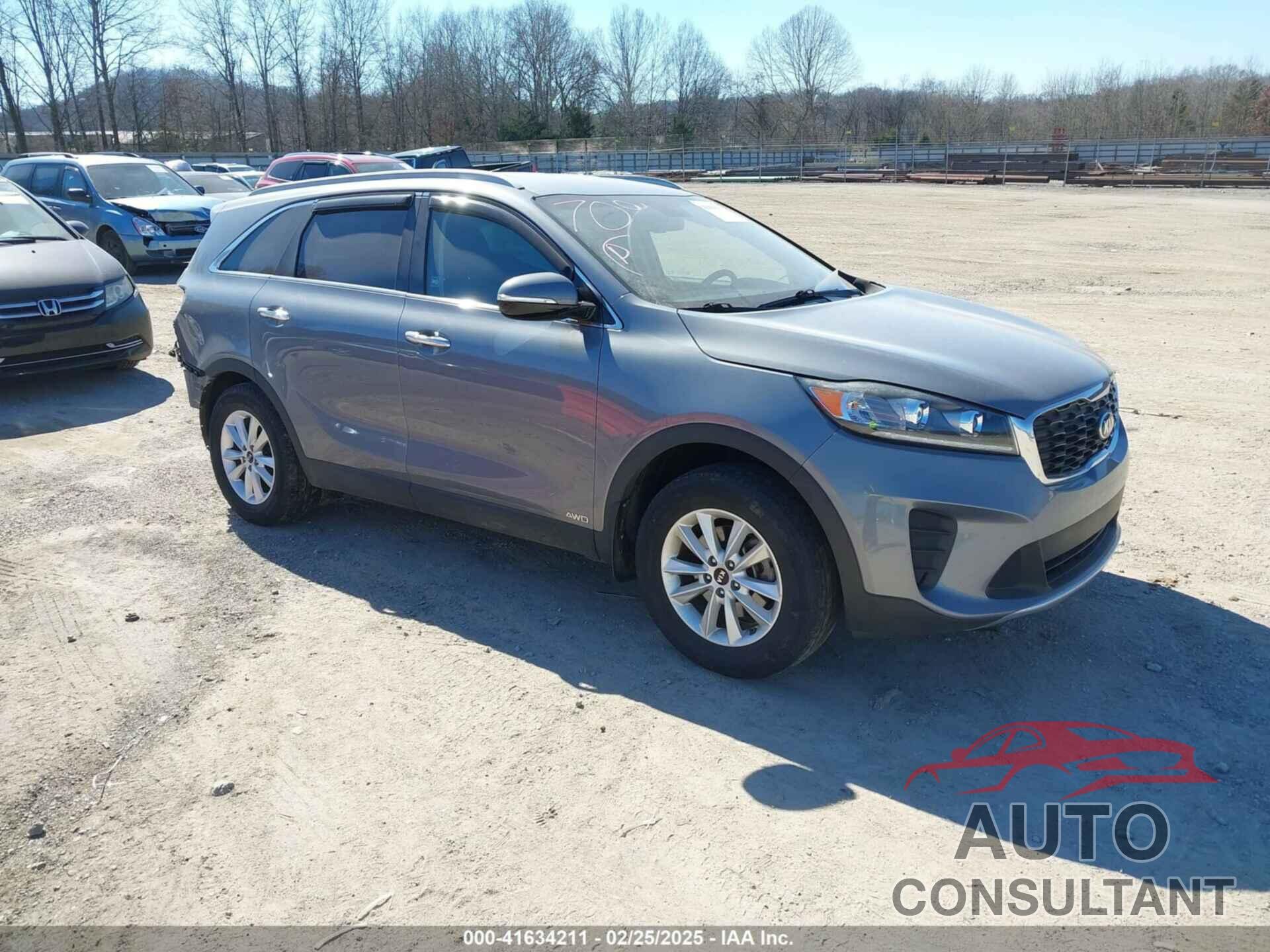KIA SORENTO 2019 - 5XYPGDA30KG603585