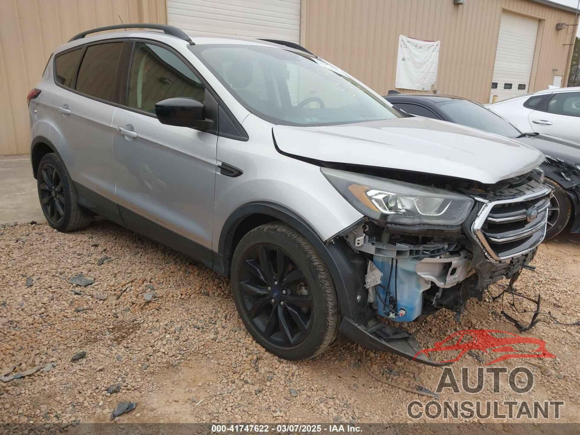 FORD ESCAPE 2019 - 1FMCU0GD5KUB10172