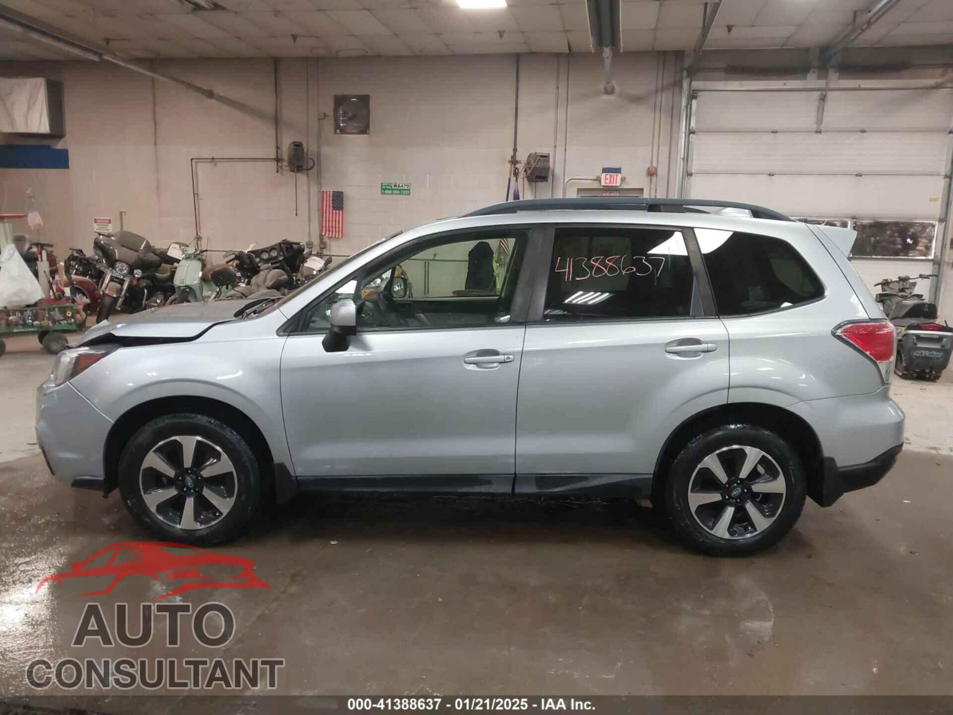SUBARU FORESTER 2017 - JF2SJAECXHH431104