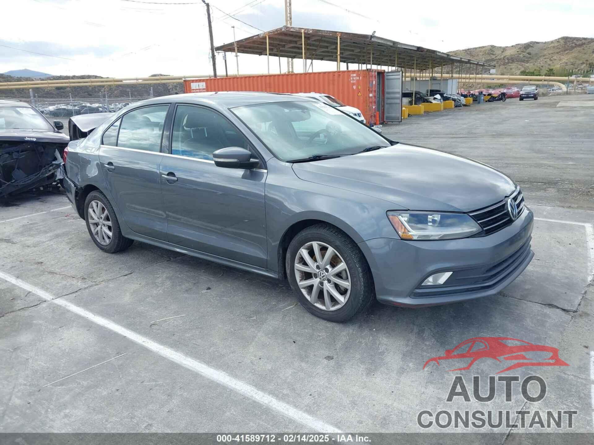 VOLKSWAGEN JETTA 2017 - 3VWB67AJ8HM300320