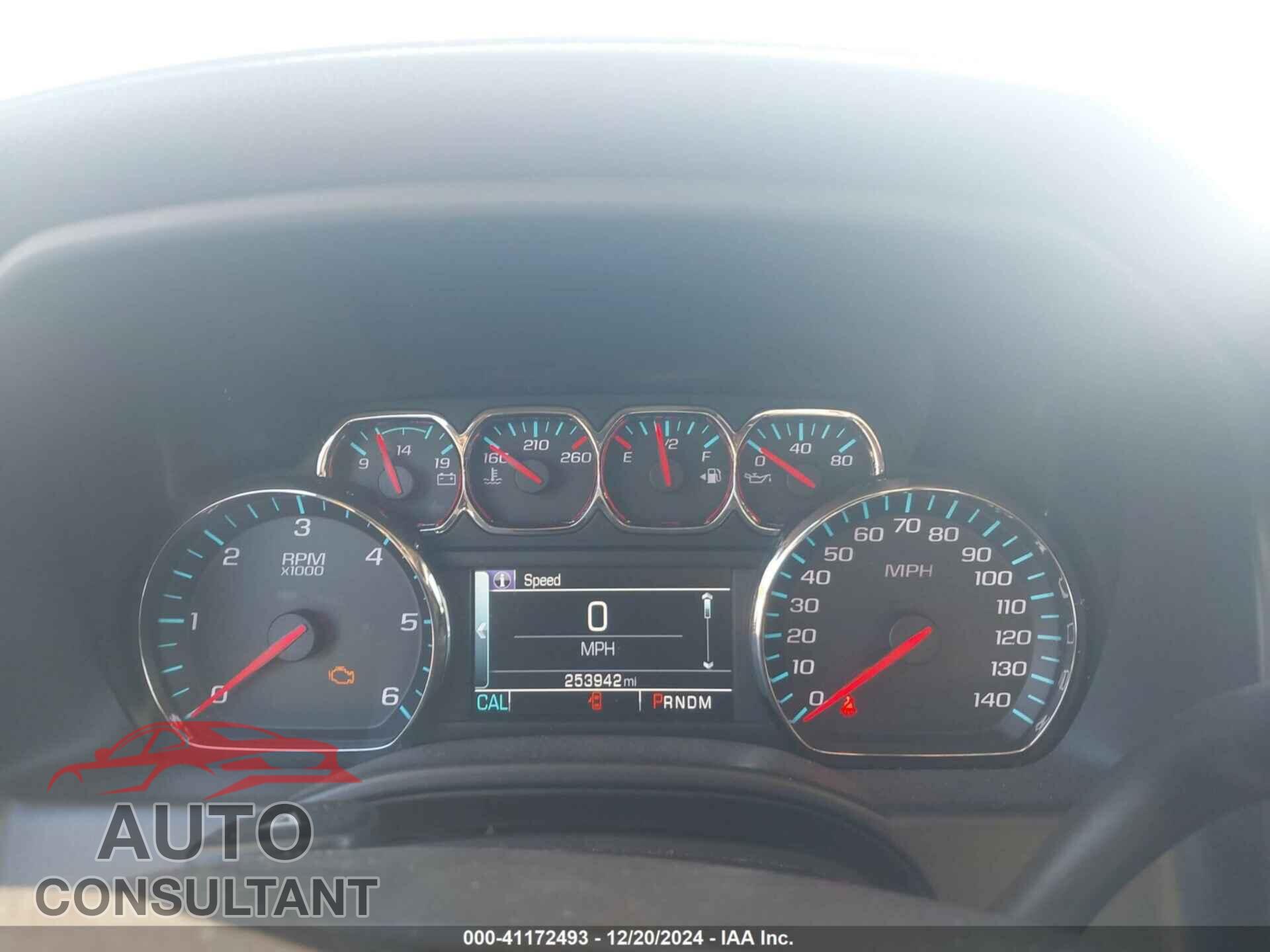 CHEVROLET SILVERADO 1500 2015 - 3GCUKTEC2FG413123