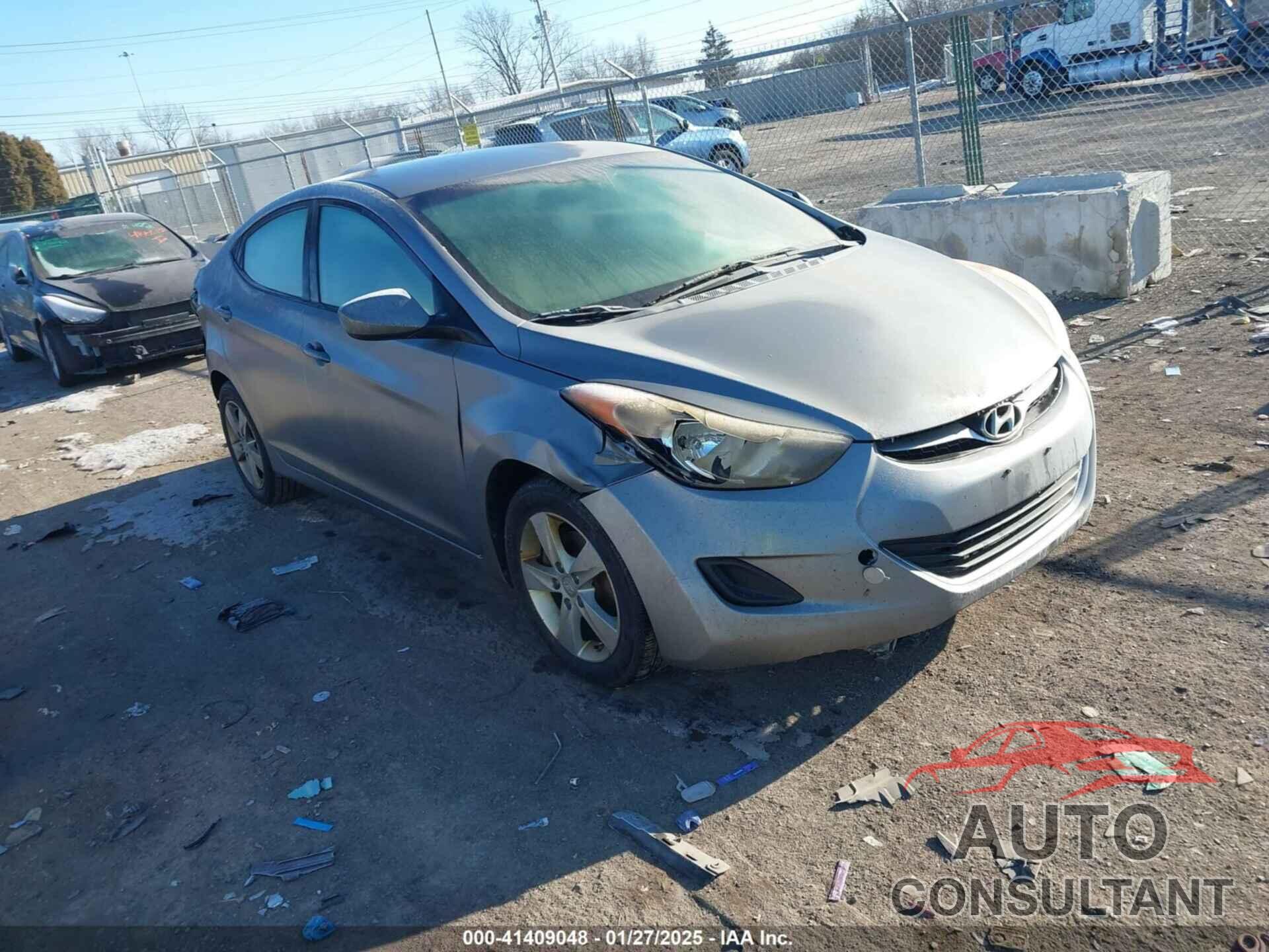 HYUNDAI ELANTRA 2011 - KMHDH4AE1BU107724