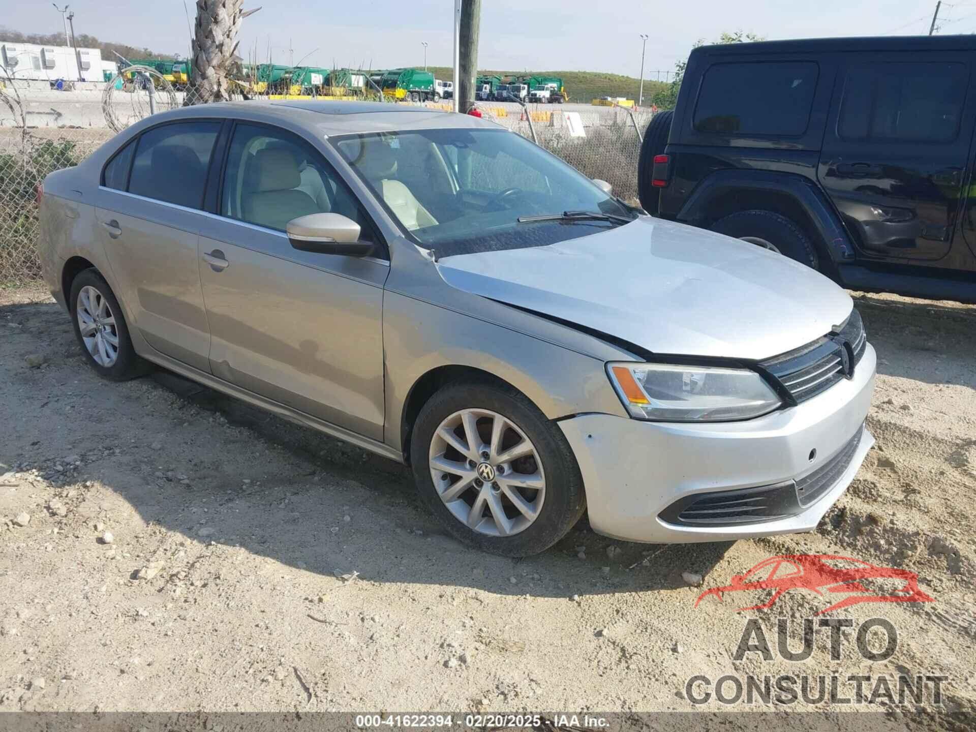 VOLKSWAGEN JETTA 2013 - 3VWDX7AJ0DM226262