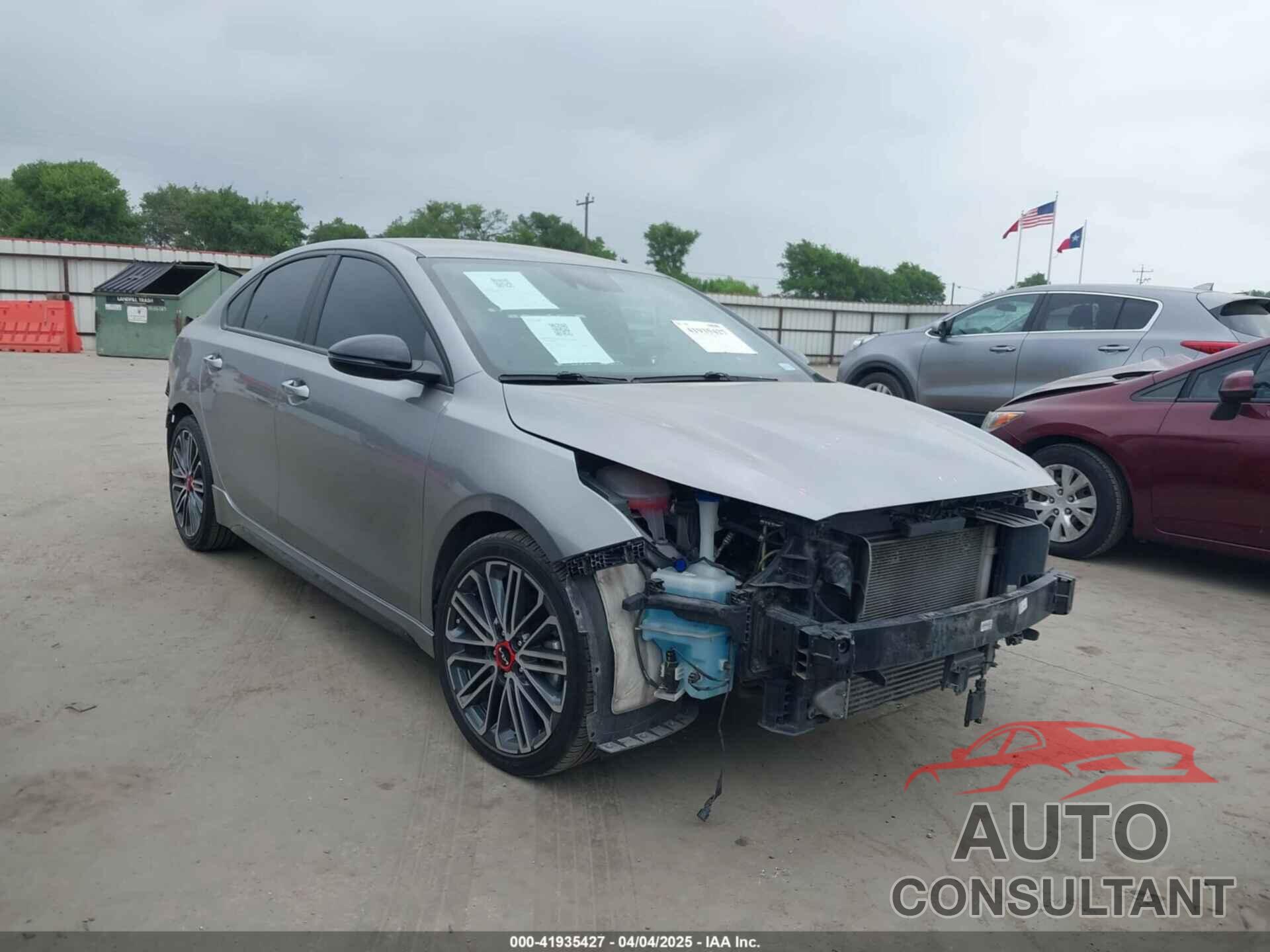 KIA FORTE 2023 - 3KPF44AC3PE578139