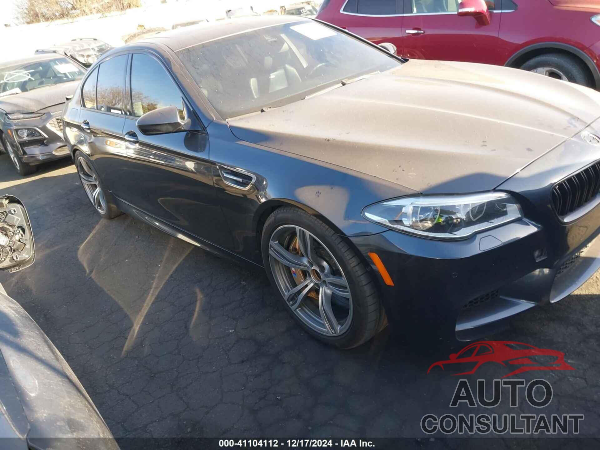 BMW M5 2014 - WBSFV9C55ED592981