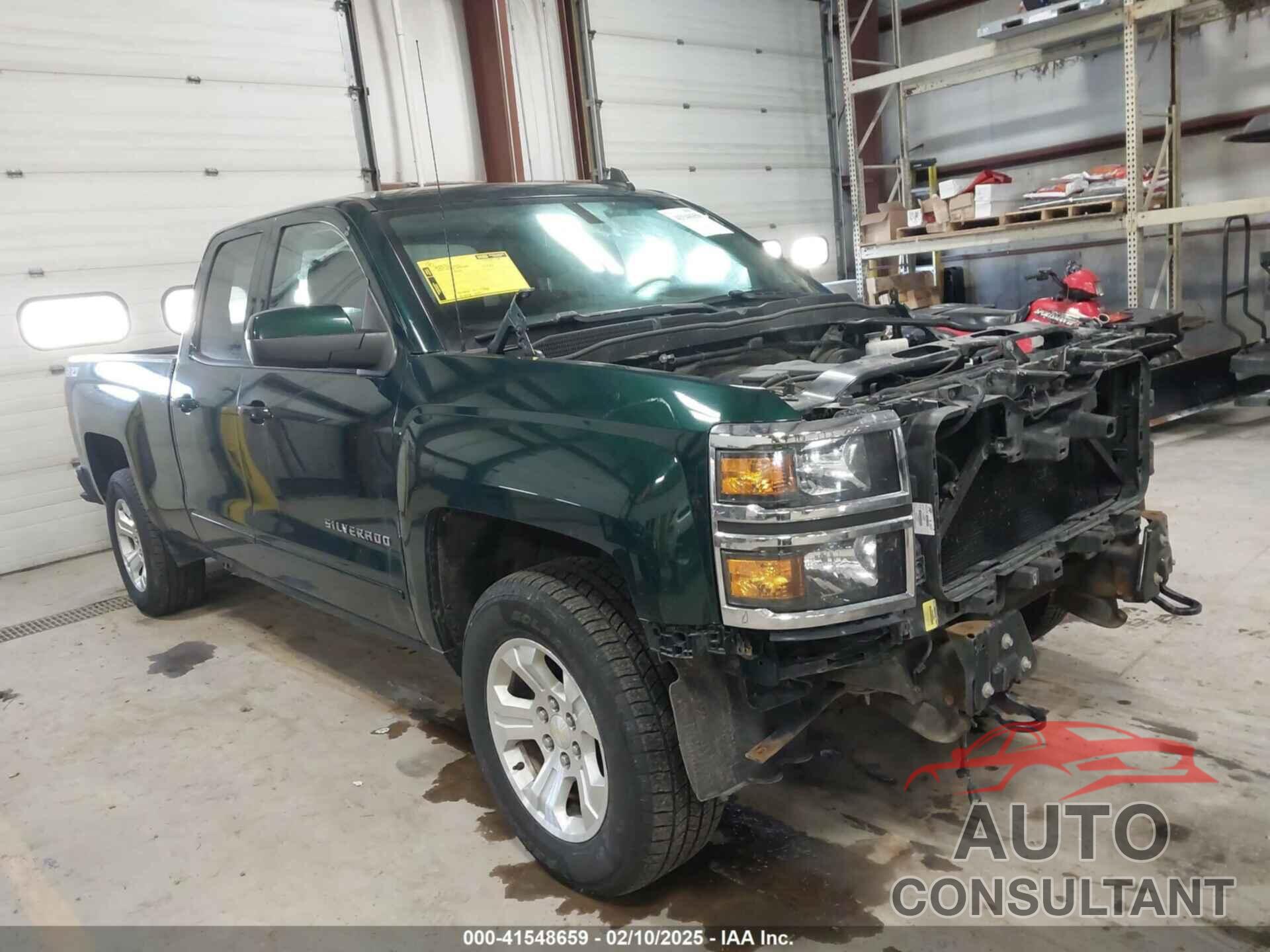 CHEVROLET SILVERADO 1500 2015 - 1GCVKREC4FZ207521