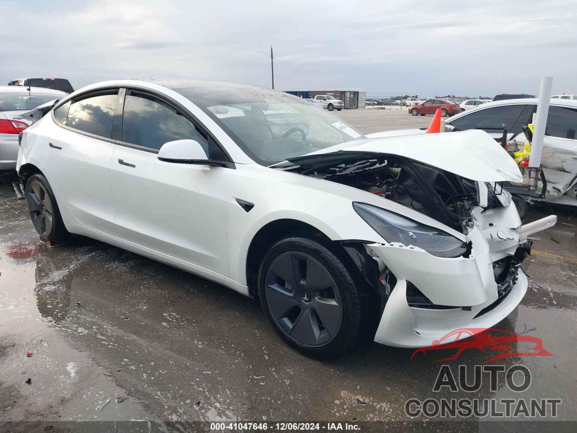 TESLA MODEL 3 2023 - 5YJ3E1EA3PF652824