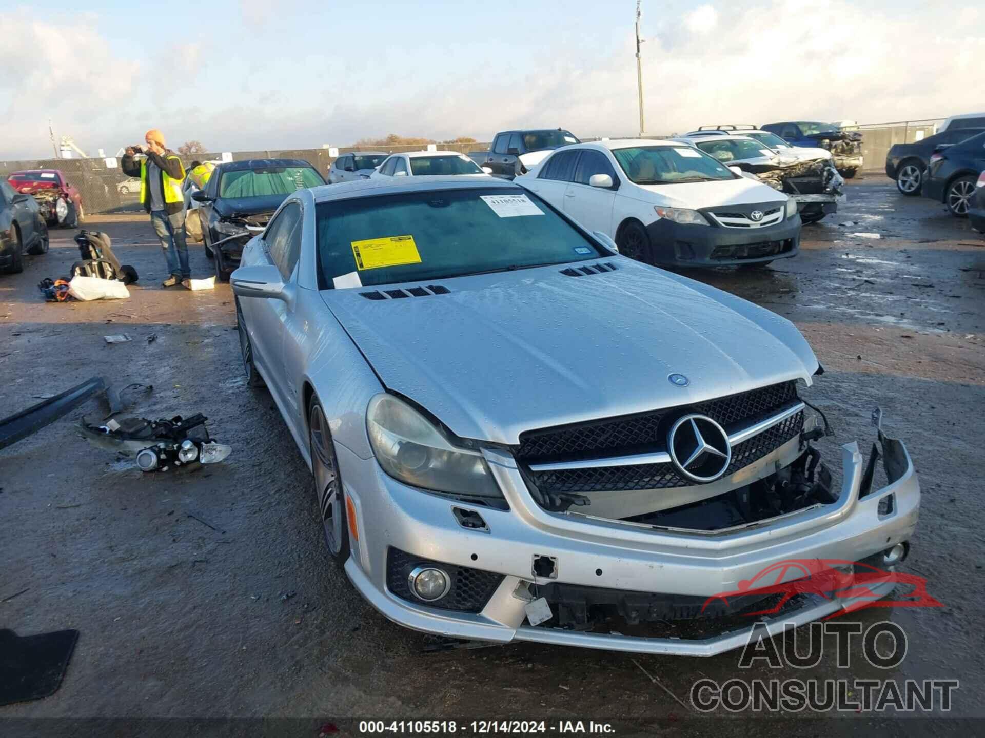 MERCEDES-BENZ SL 63 AMG 2009 - WDBSK70F49F146717