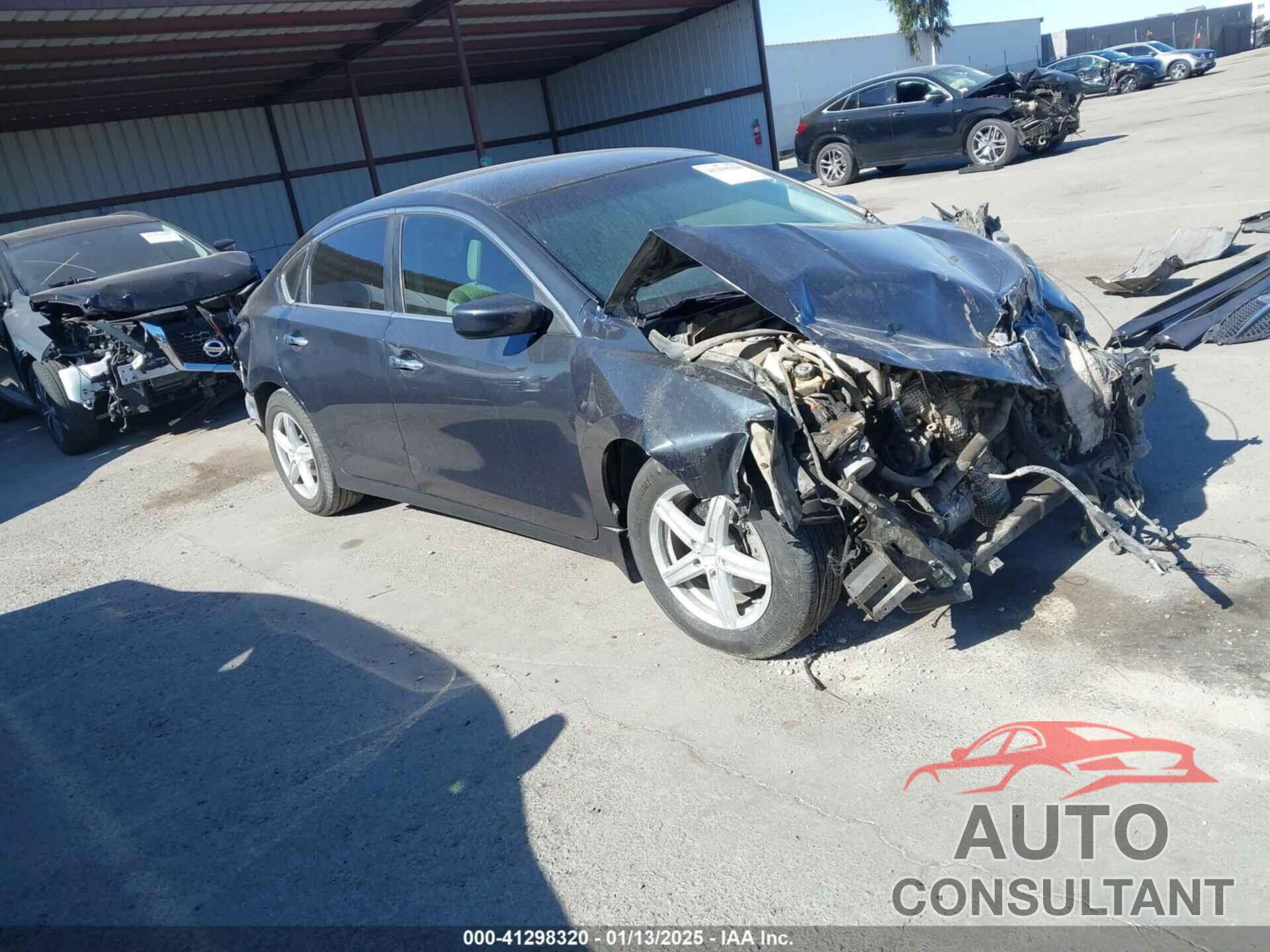 NISSAN ALTIMA 2017 - 1N4AL3AP6HN310893