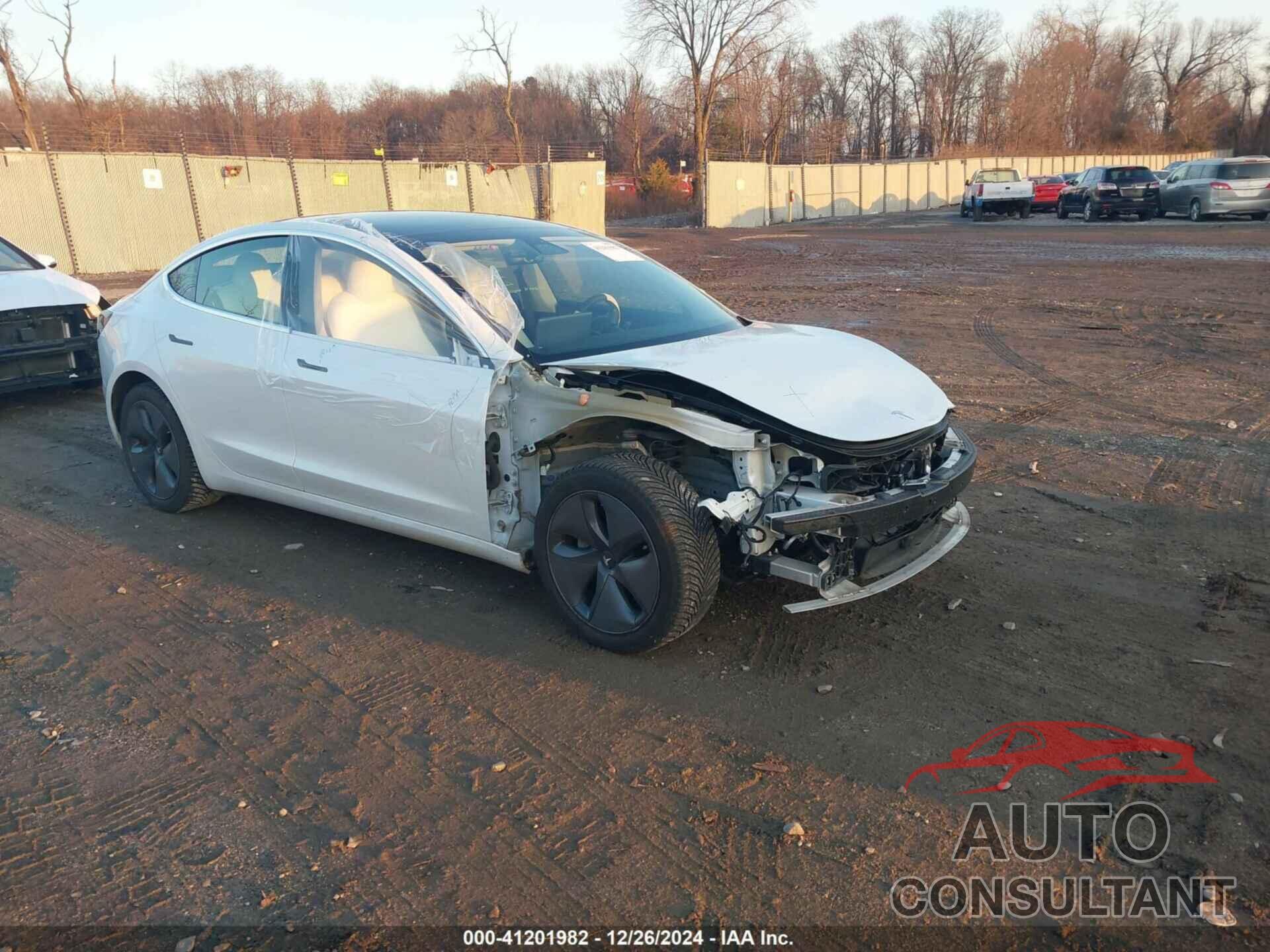 TESLA MODEL 3 2019 - 5YJ3E1EA1KF509444