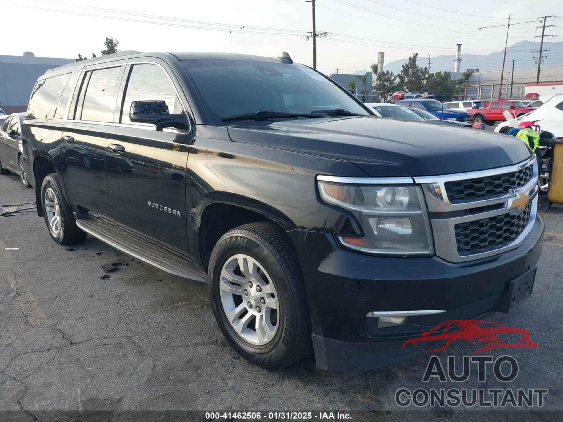 CHEVROLET SUBURBAN 2019 - 1GNSCHKC2KR165608