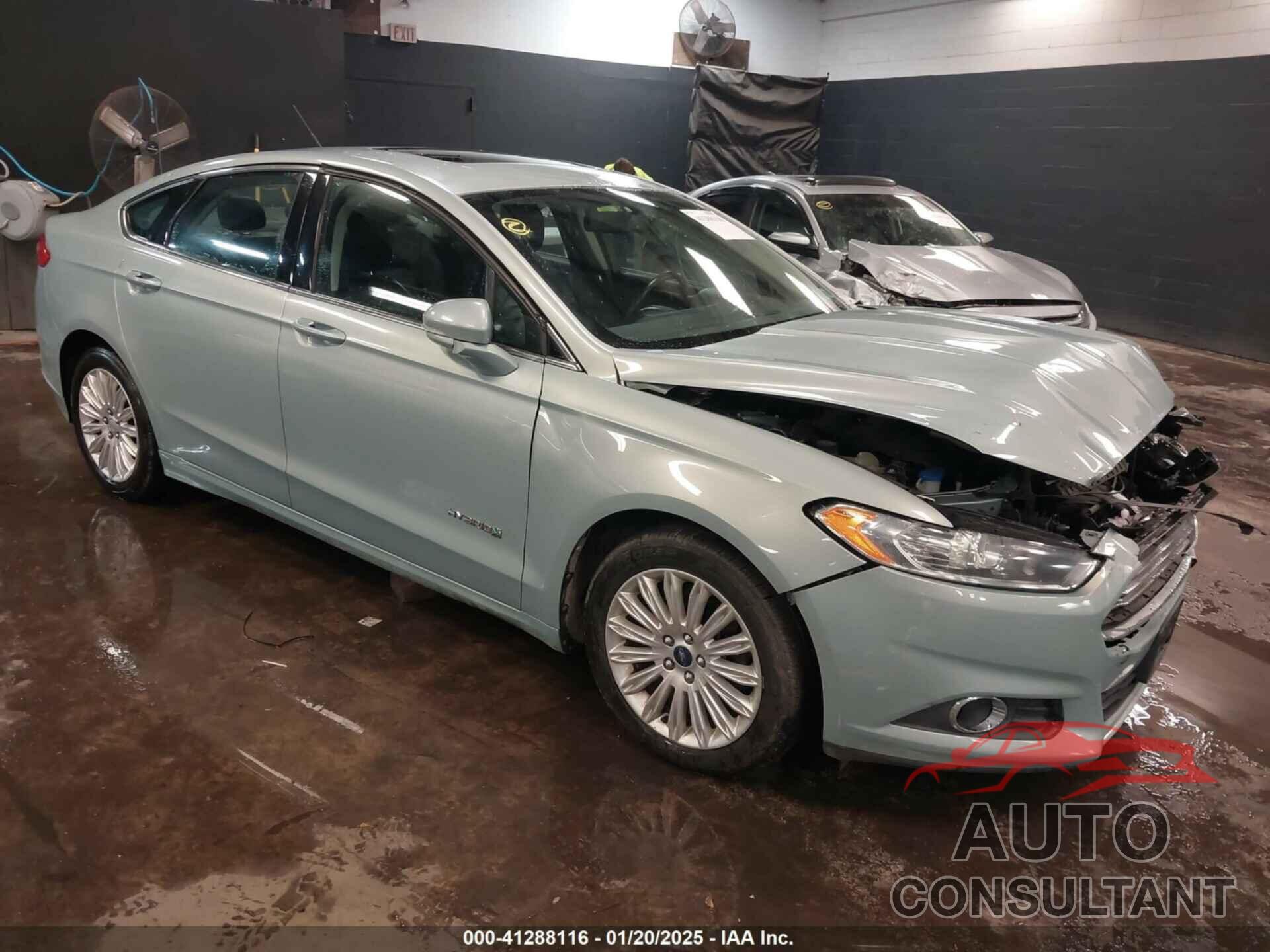 FORD FUSION HYBRID 2013 - 3FA6P0LU6DR136889