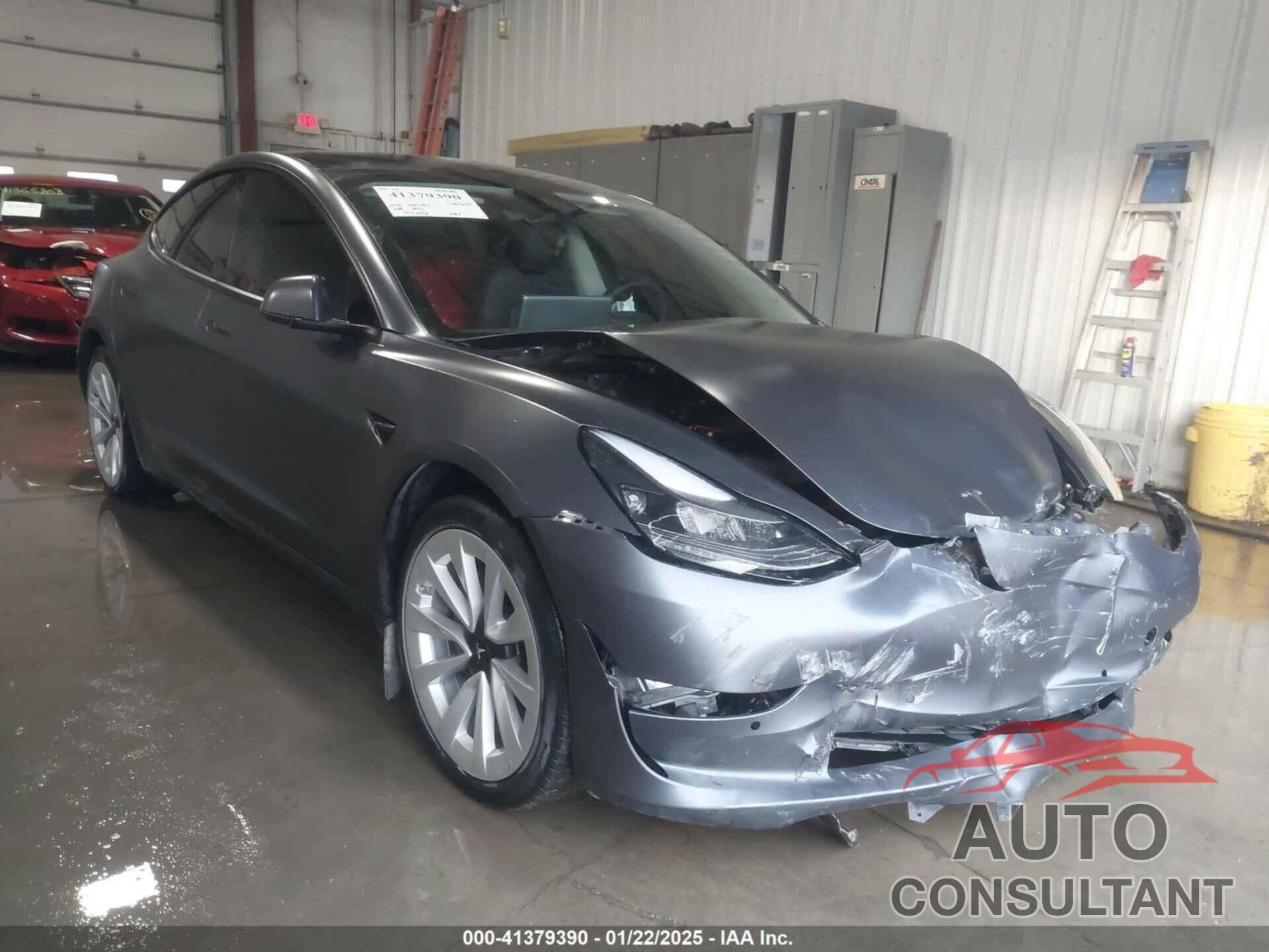 TESLA MODEL 3 2022 - 5YJ3E1EB9NF195703