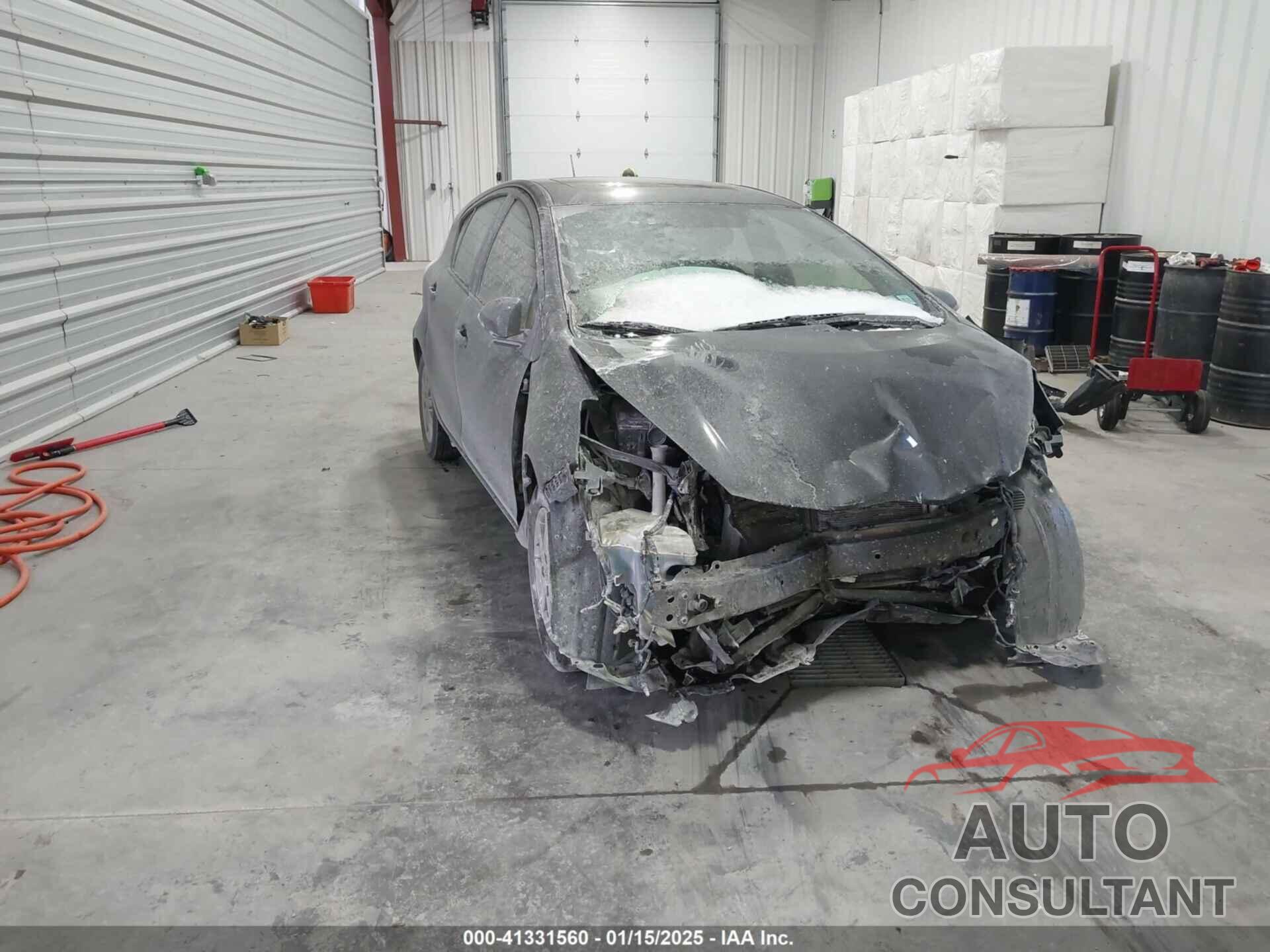 TOYOTA PRIUS C 2013 - JTDKDTB3XD1053469