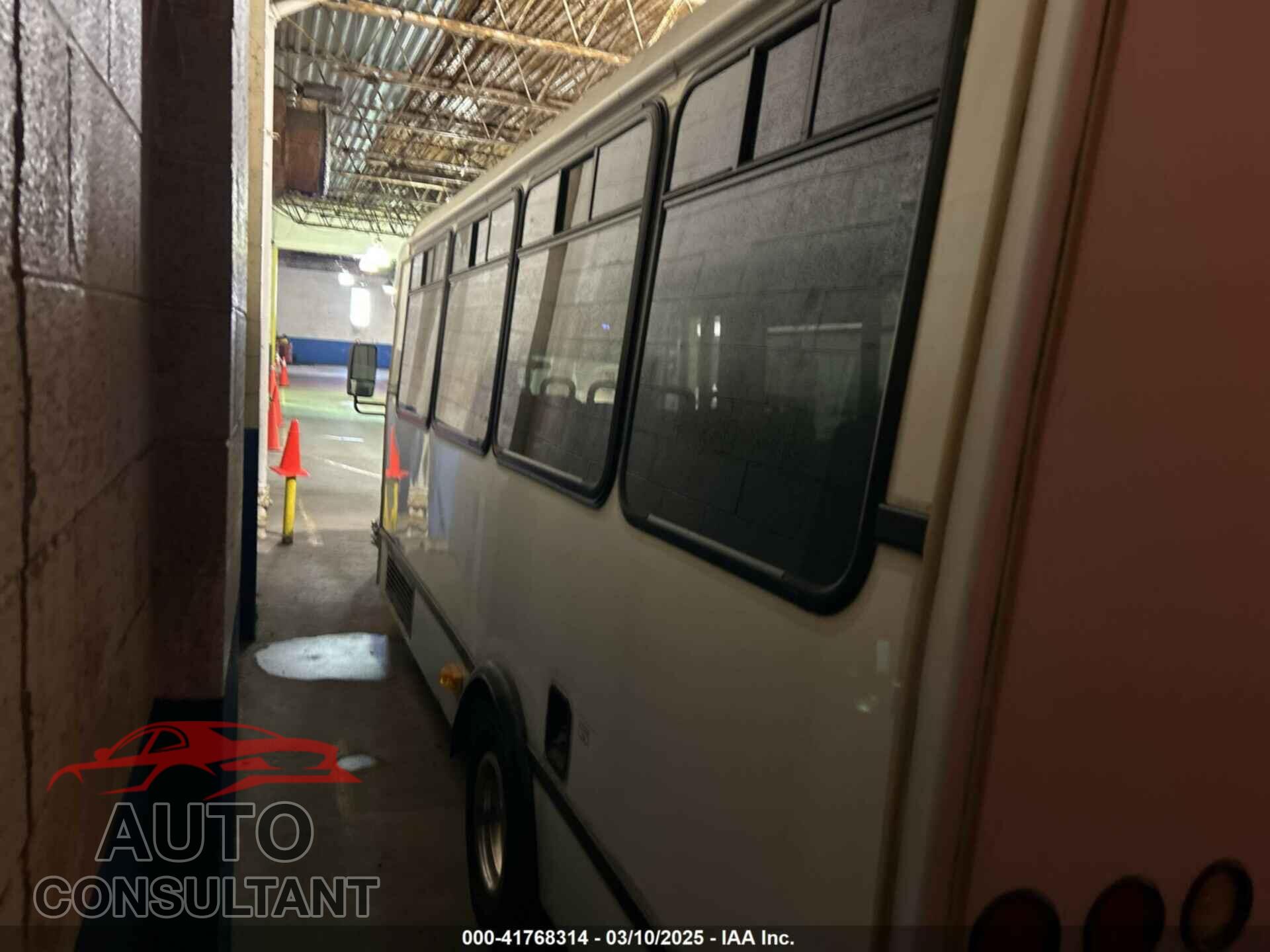 FORD E-450 CUTAWAY 2013 - 1FDFE4FS0DDB21794