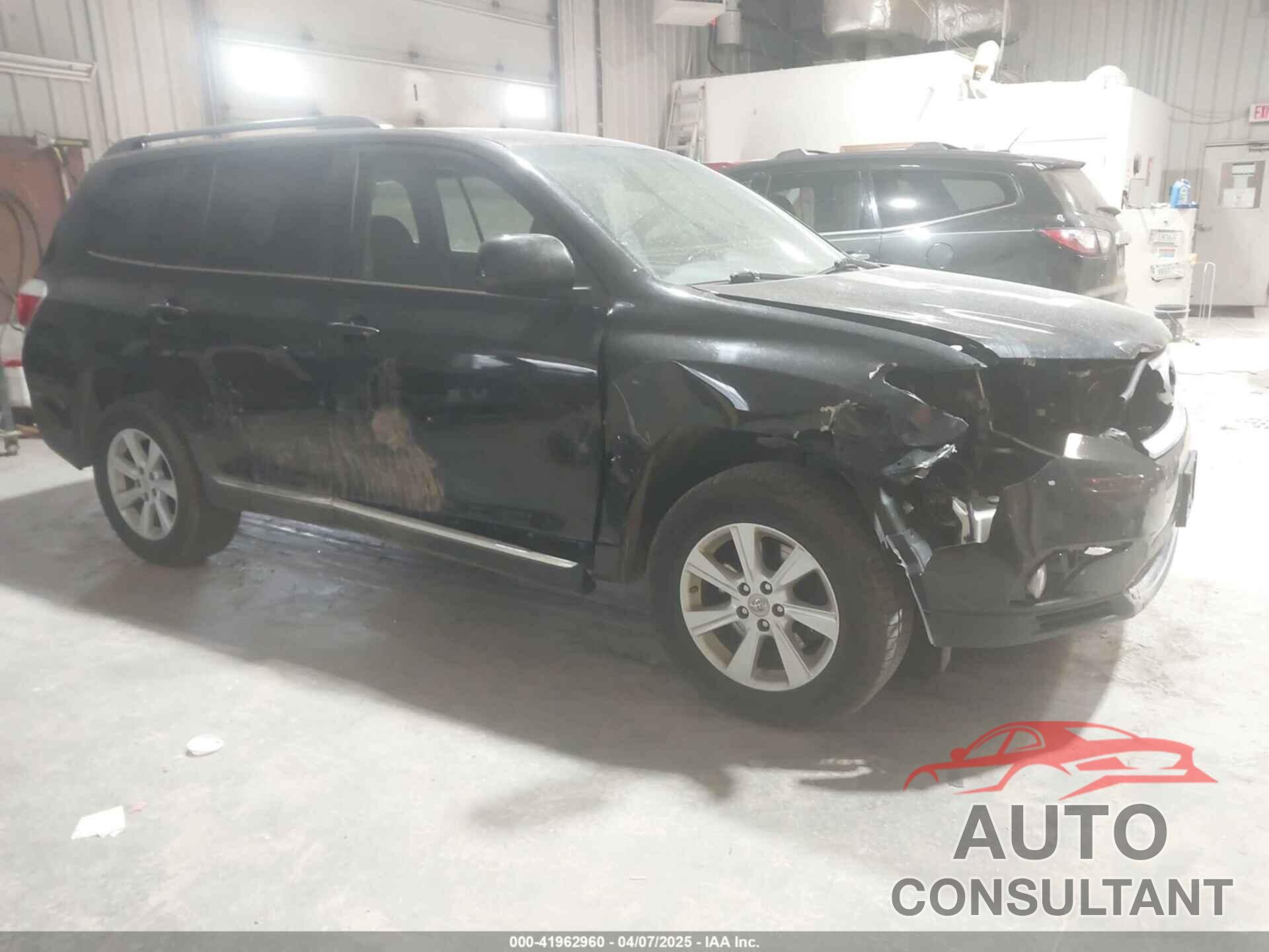 TOYOTA HIGHLANDER 2012 - 5TDBK3EH0CS143261