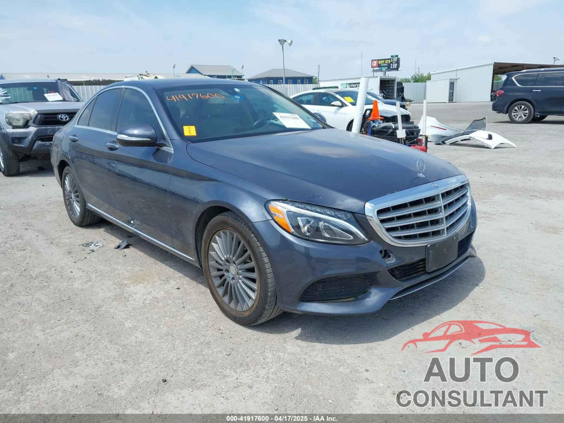 MERCEDES-BENZ C 300 2015 - 55SWF4JB4FU056399