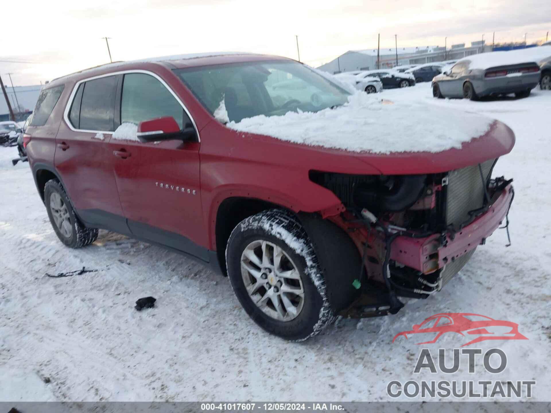 CHEVROLET TRAVERSE 2019 - 1GNEVGKW5KJ318640